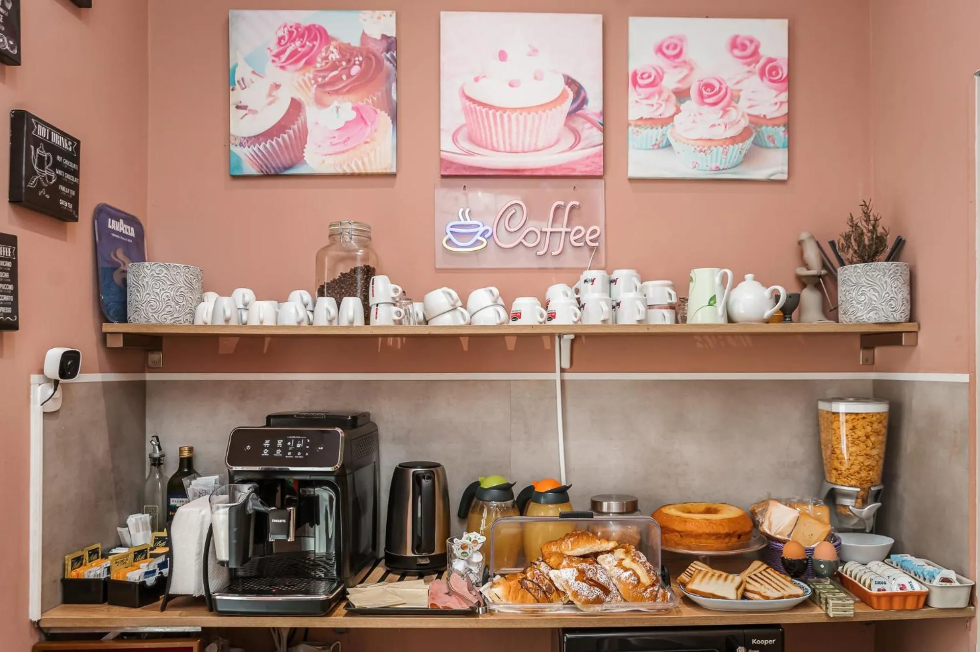 Breakfast in Domus Domas & Boutique - Golden Keys Collection