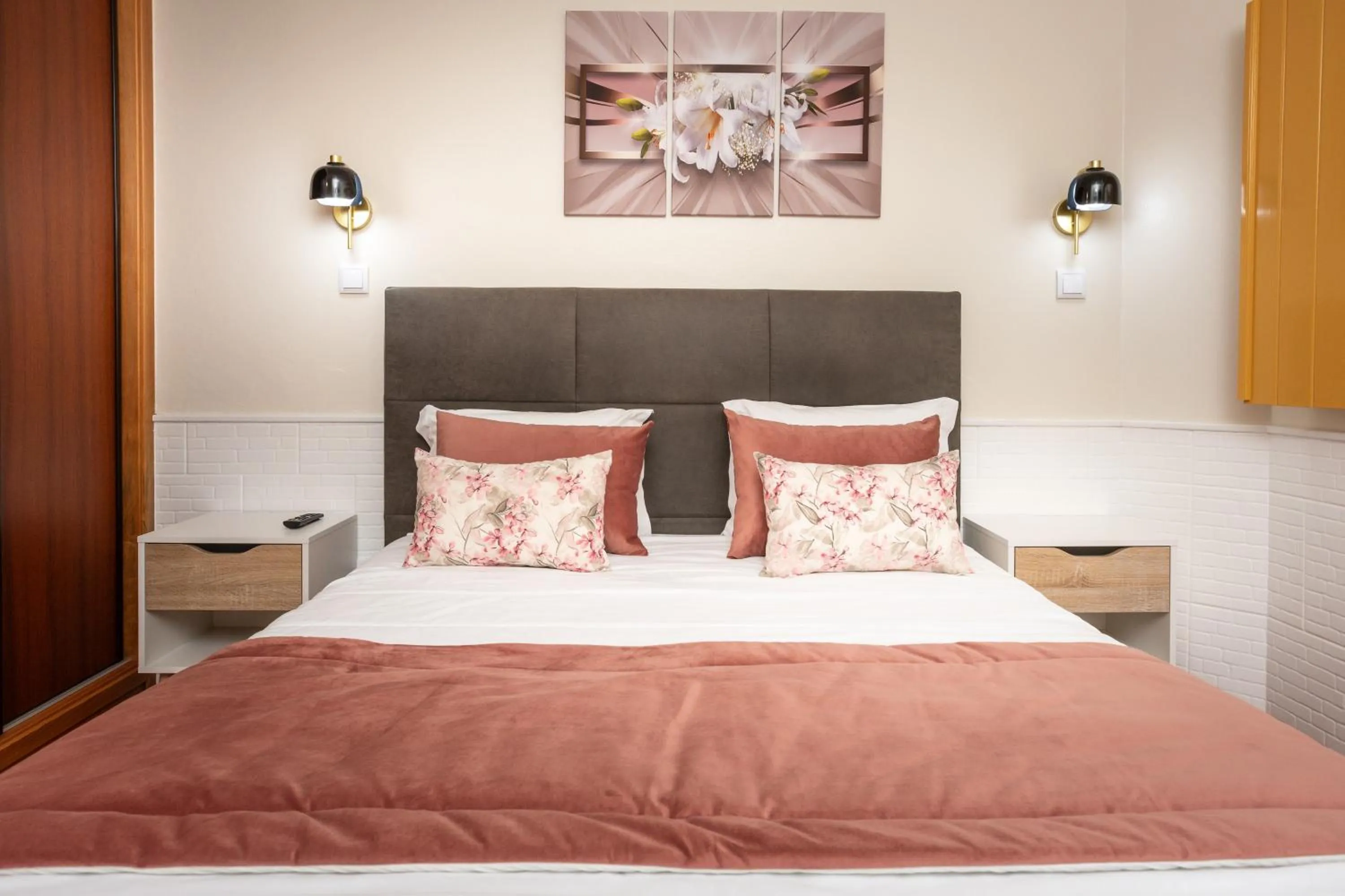 Property building, Bed in Rosa dos Ventos