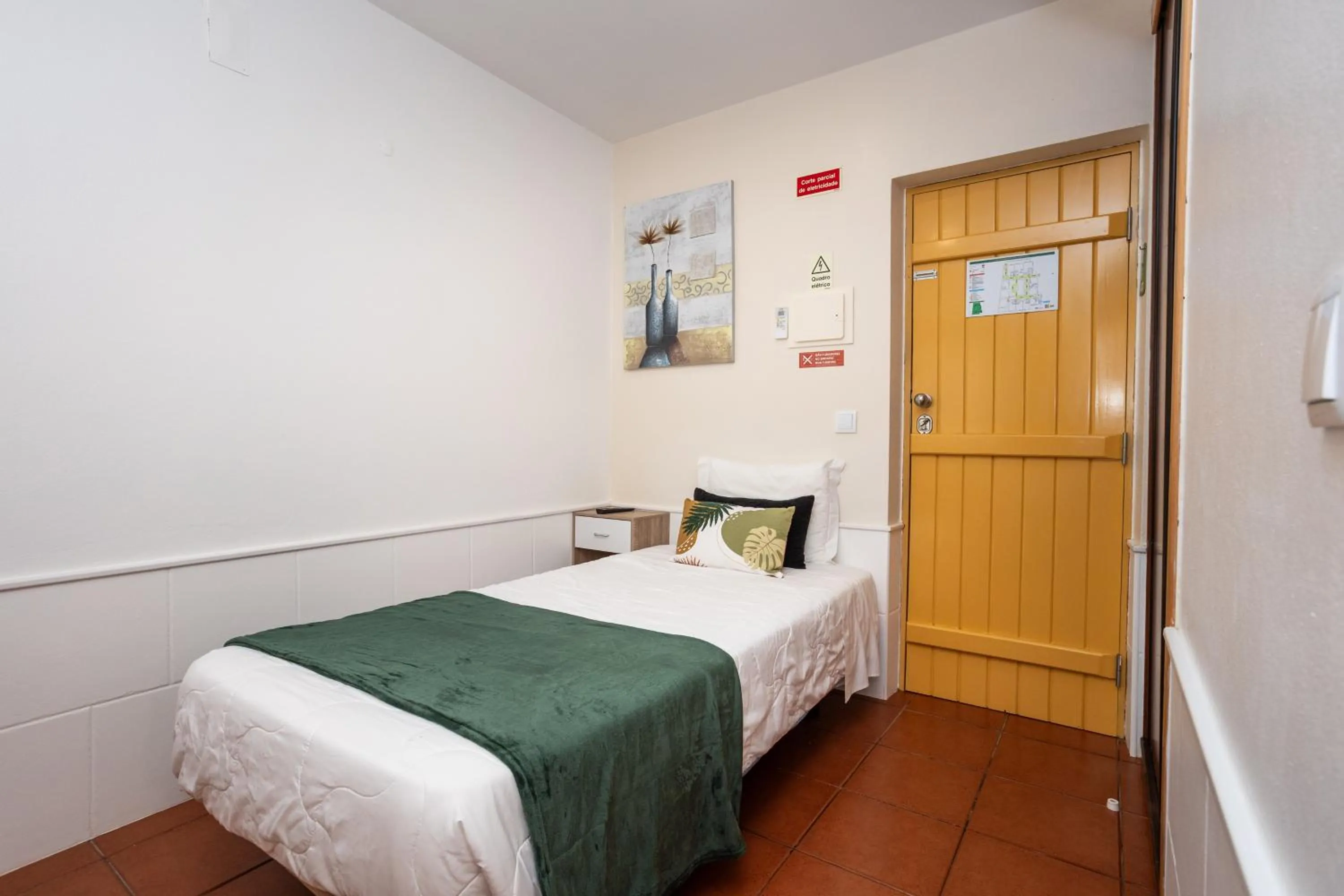 Property building, Bed in Rosa dos Ventos