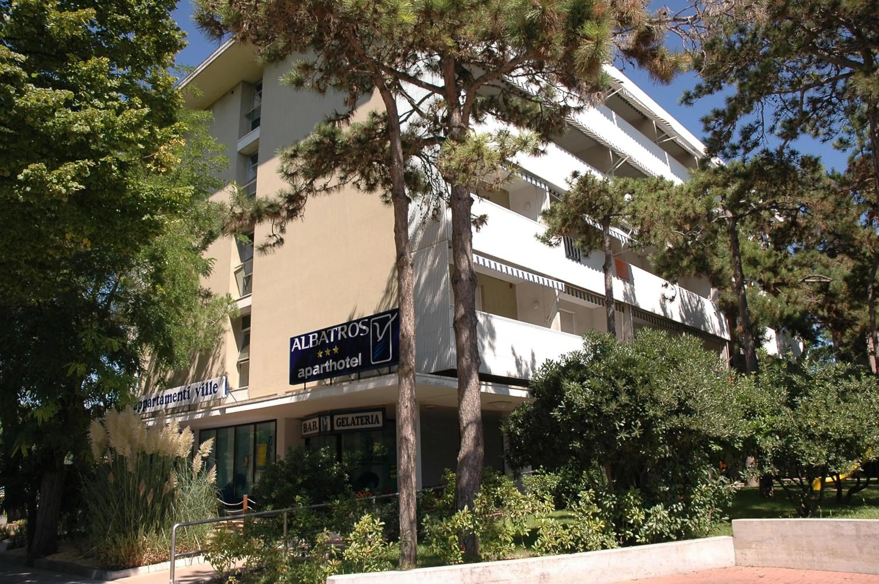 Property building in Aparthotel Albatros