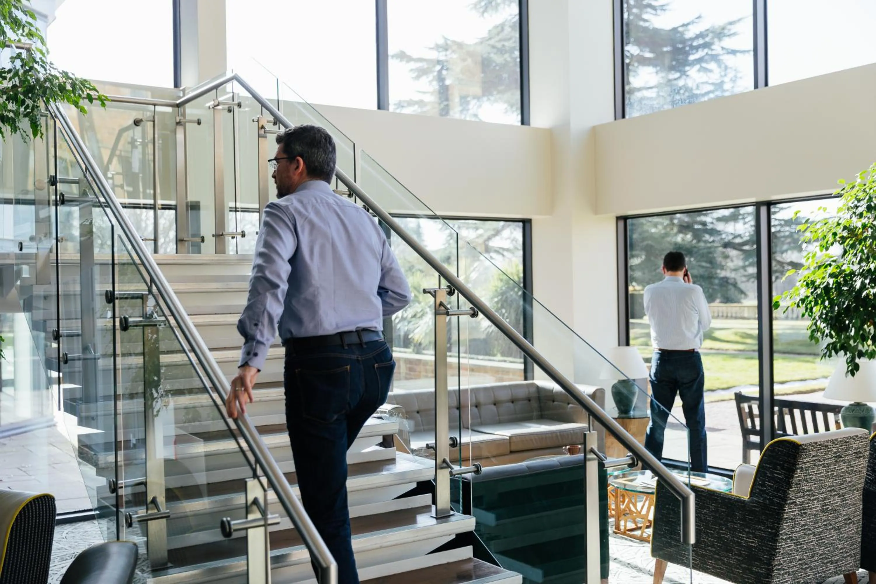 Communal lounge/ TV room in Ashorne Hill Leamington Spa