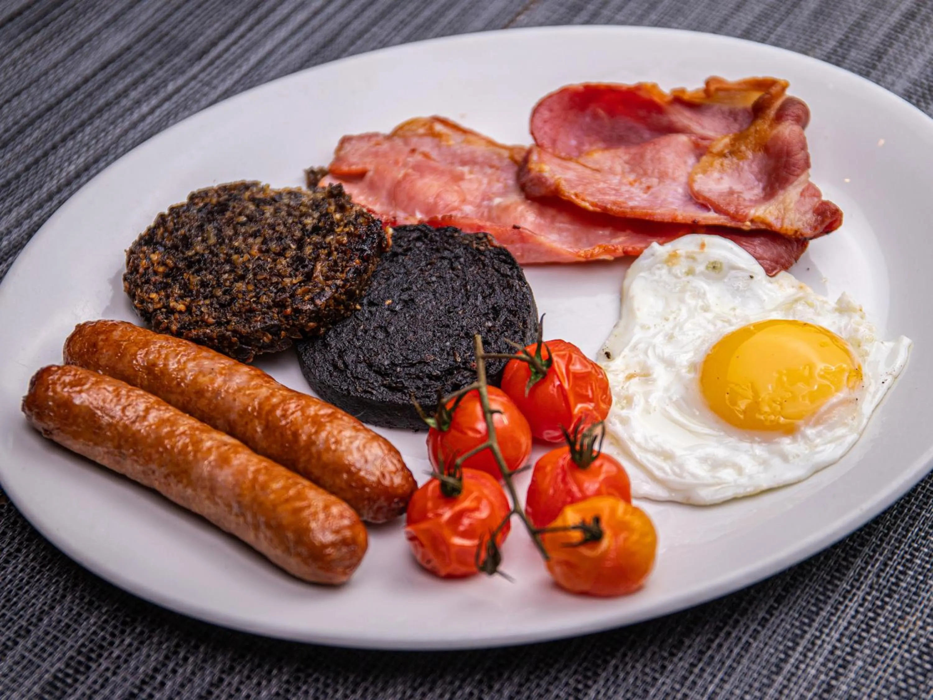 Food and drinks in Sure Hotel by Best Western Lockerbie