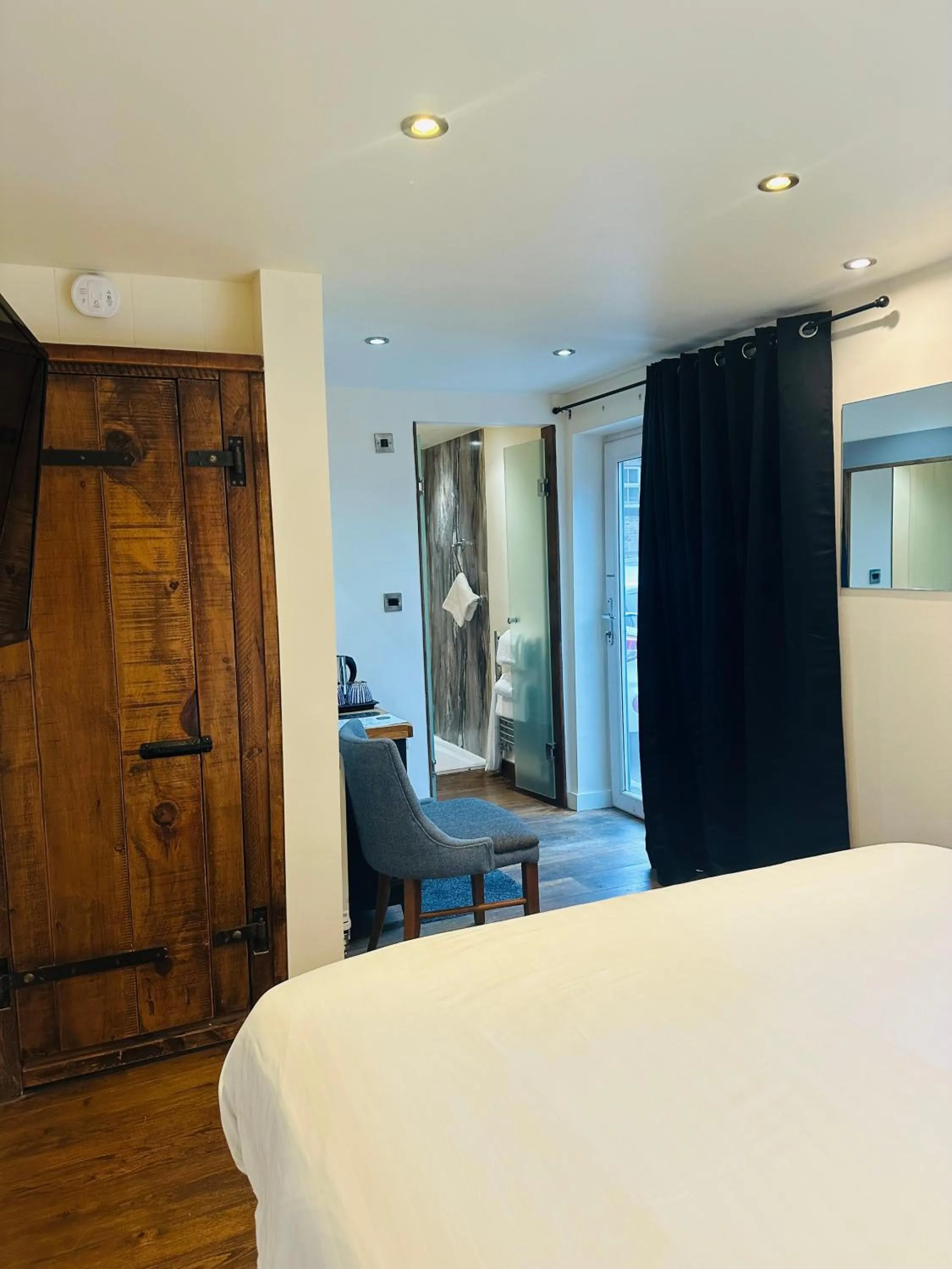 Bed in The Inn at Cheltenham Parade