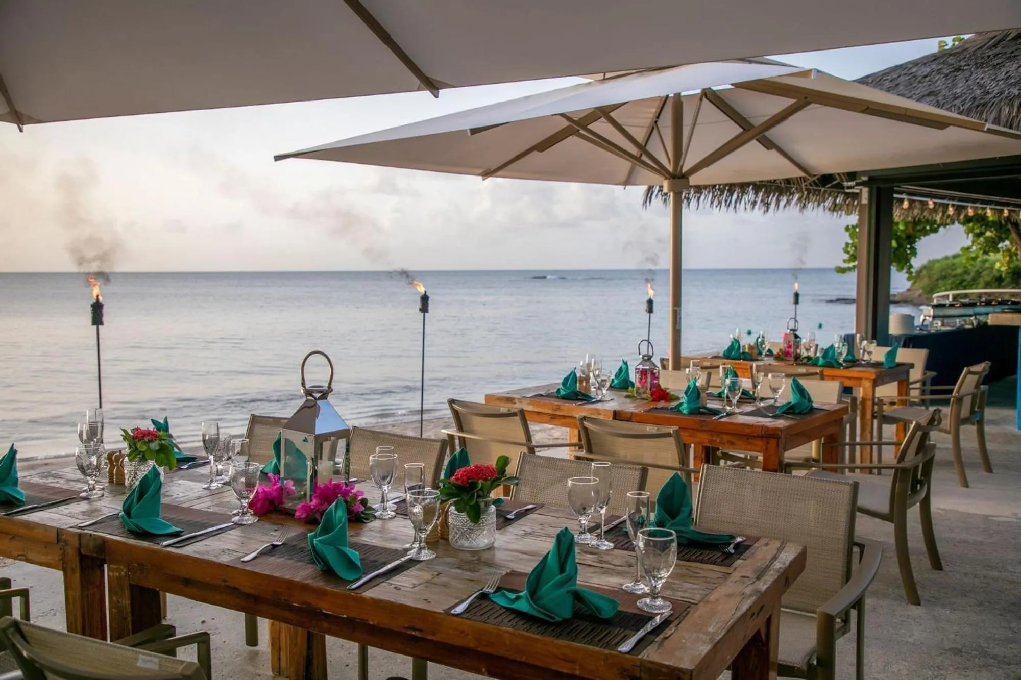 Restaurant/places to eat in The Buccaneer Beach & Golf Resort