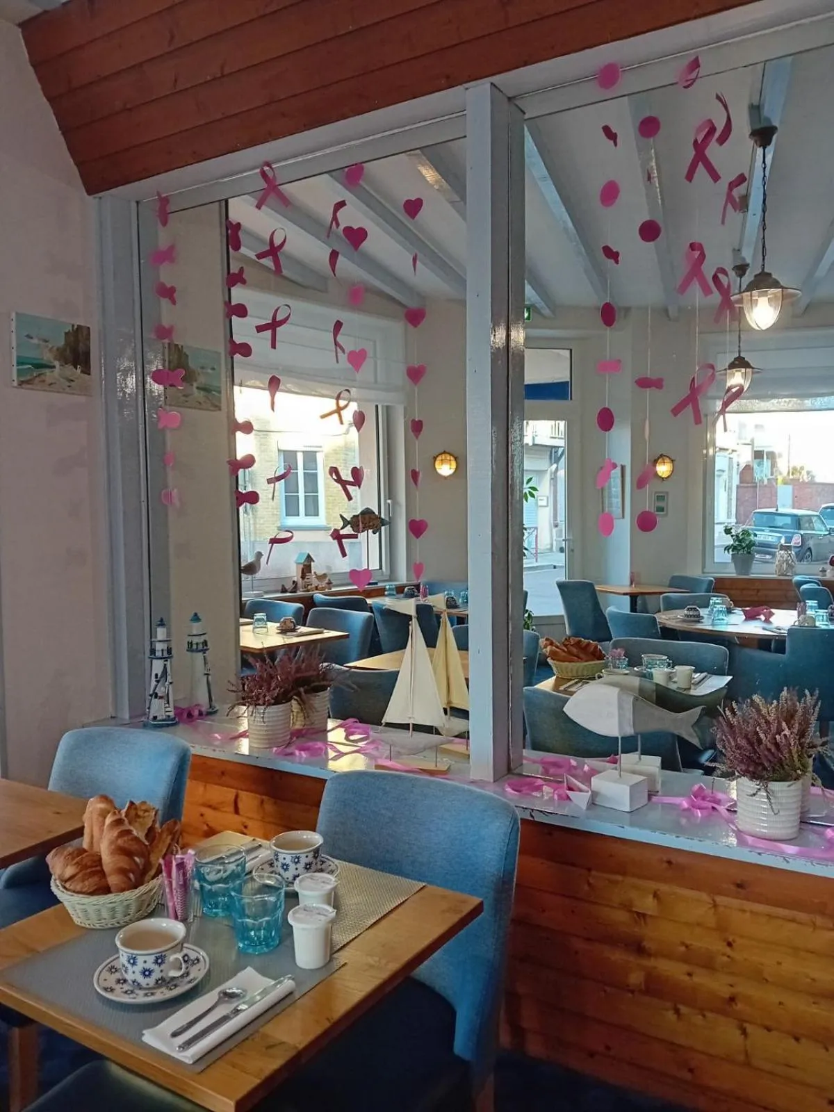 Breakfast in Hôtel de la Plage