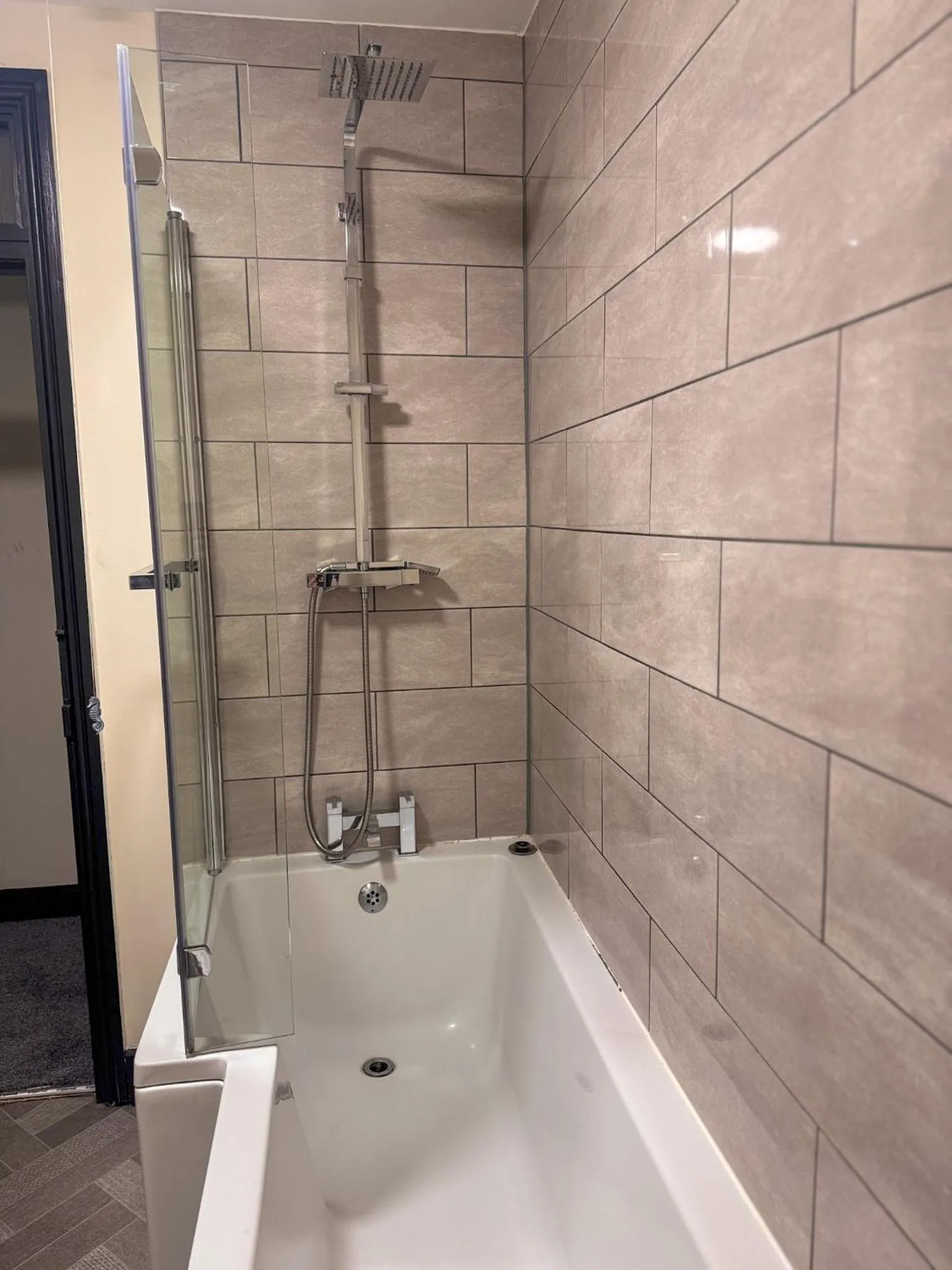 Bathroom in The Old Crown