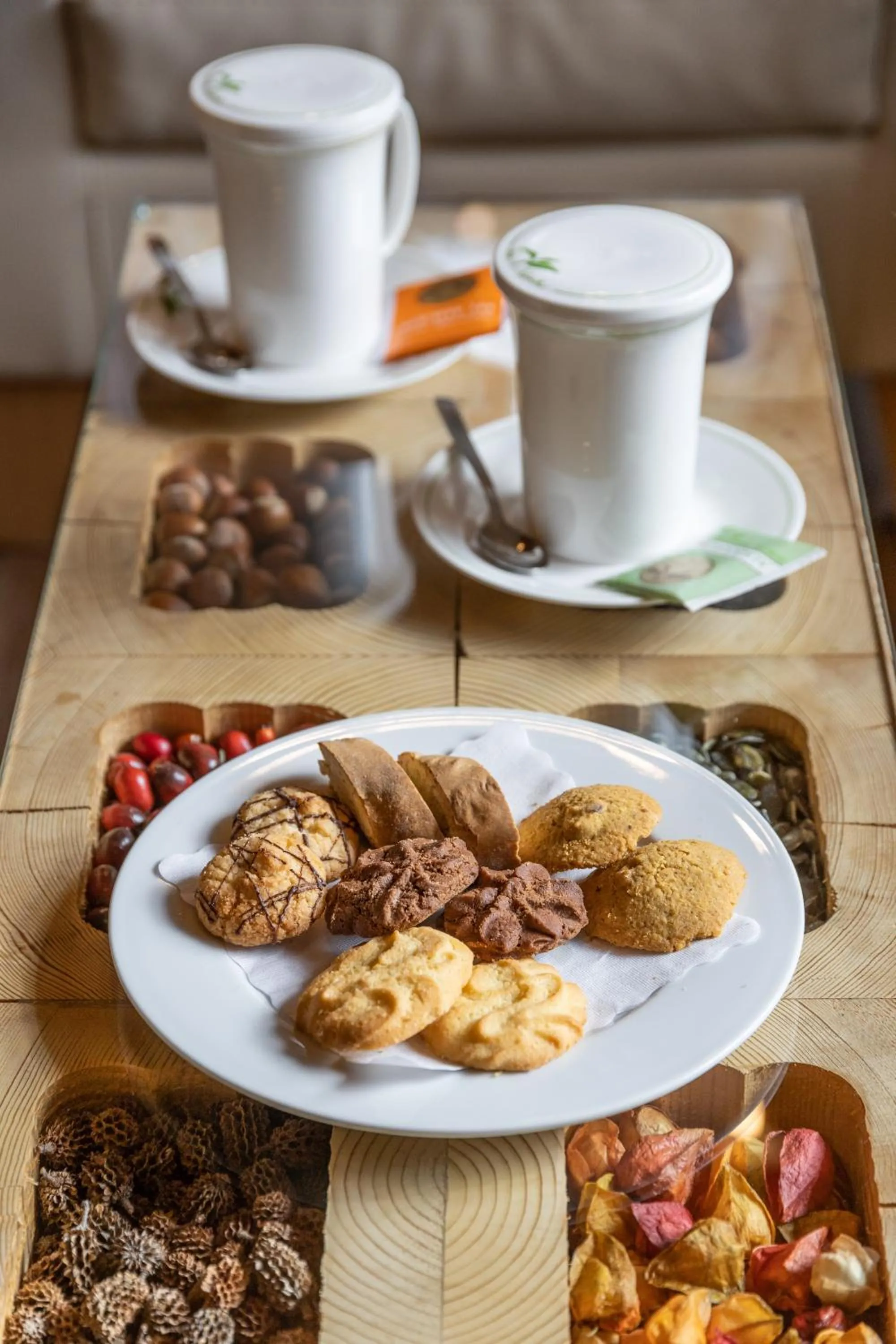 Lounge or bar in Hotel La Serenella