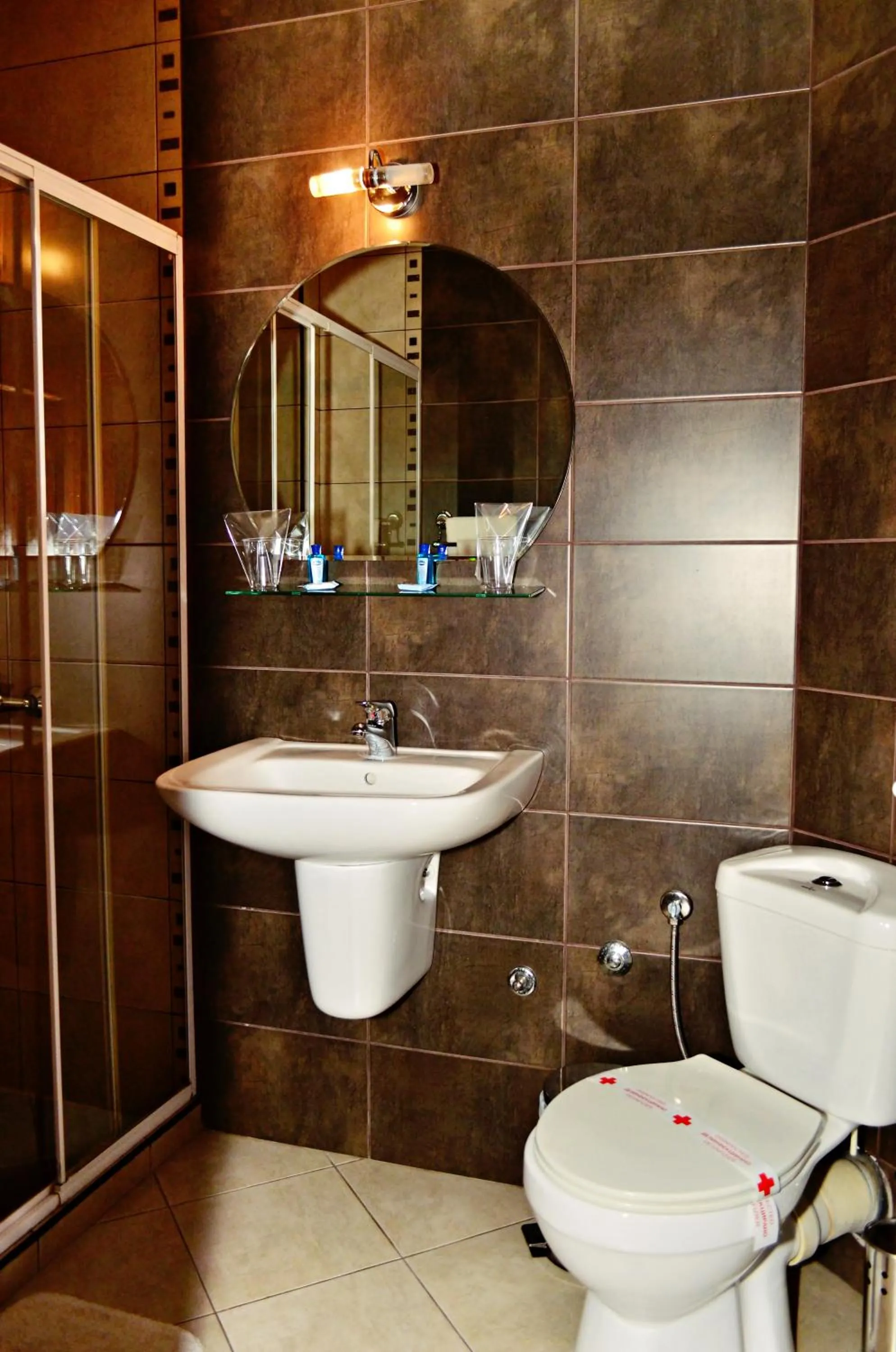 Bathroom in Family Hotel Maraya