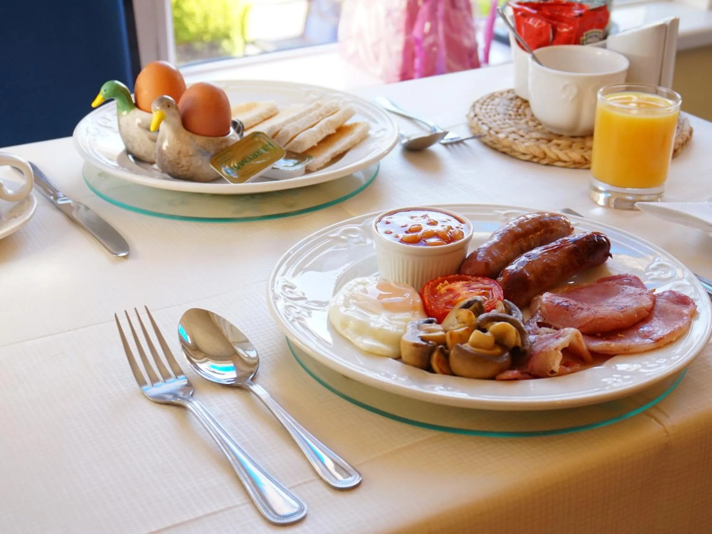 Dining area in The Trouville