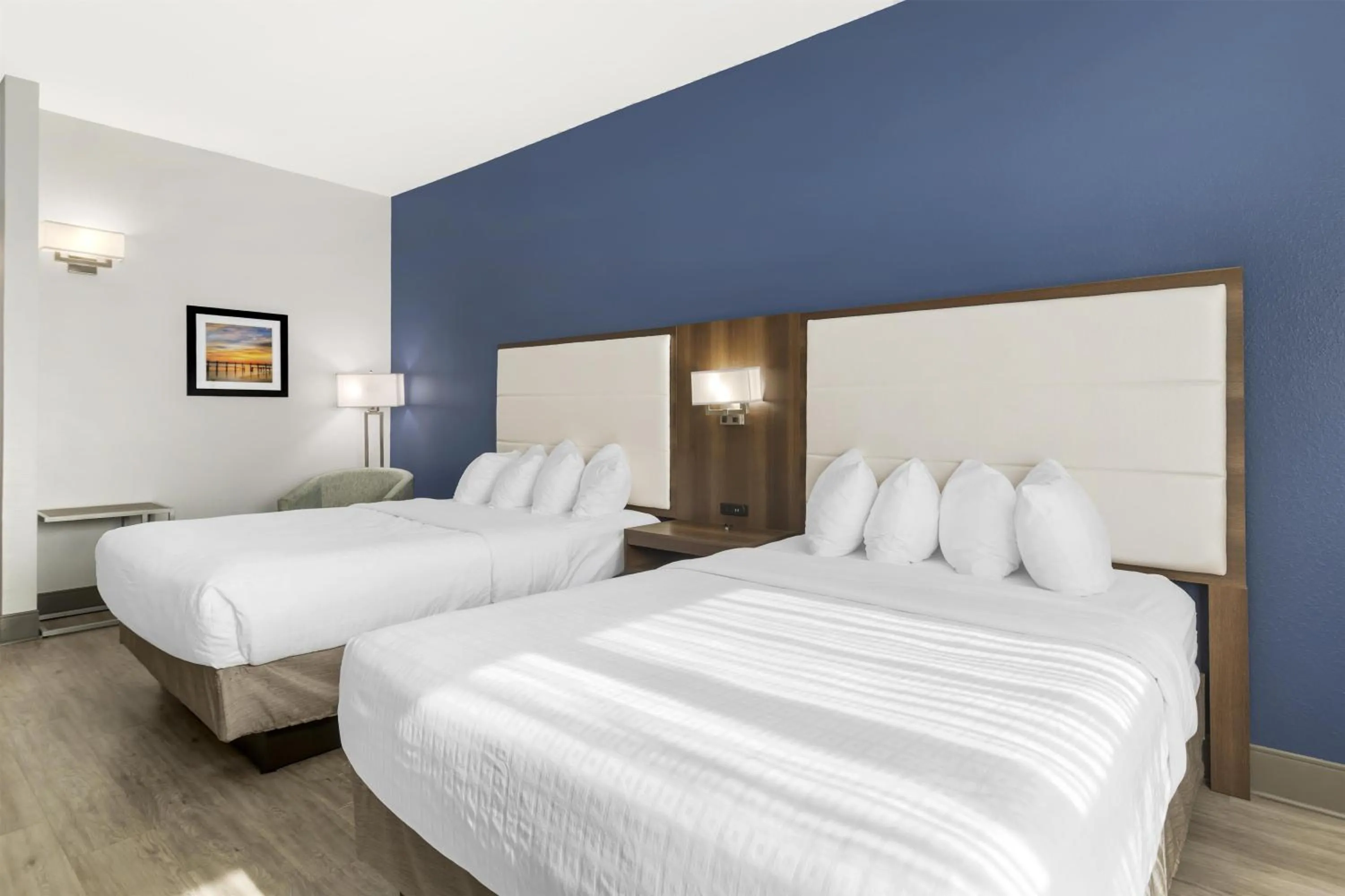 Bedroom, Bed in Best Western Plus First Coast Inn and Suites