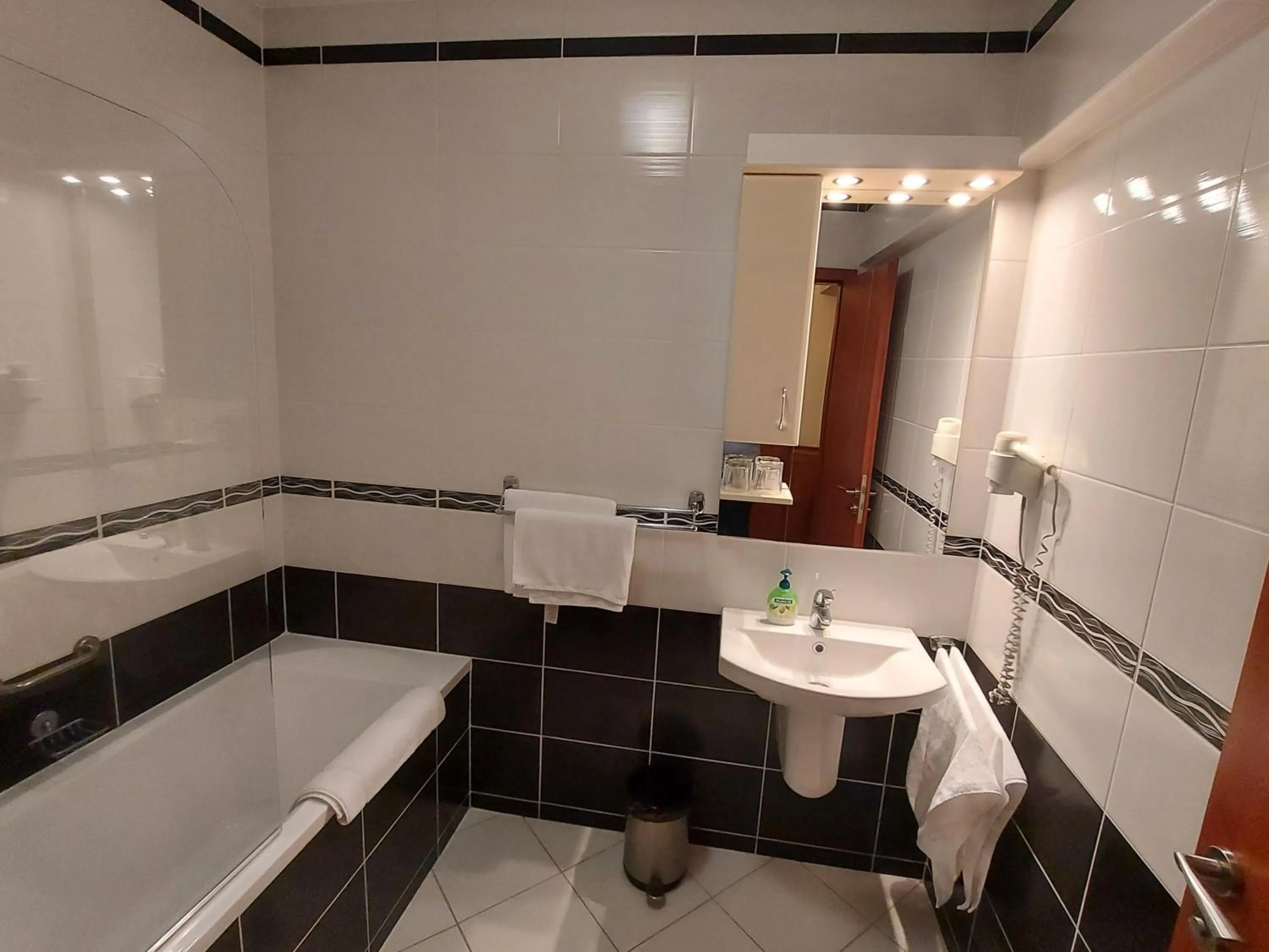 Shower in Csipke Hotel