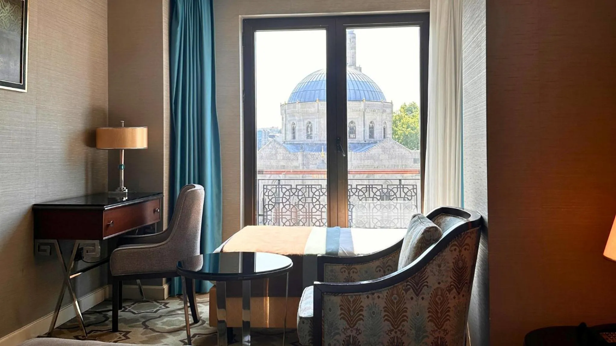 Seating area in Grand Durmaz Hotel