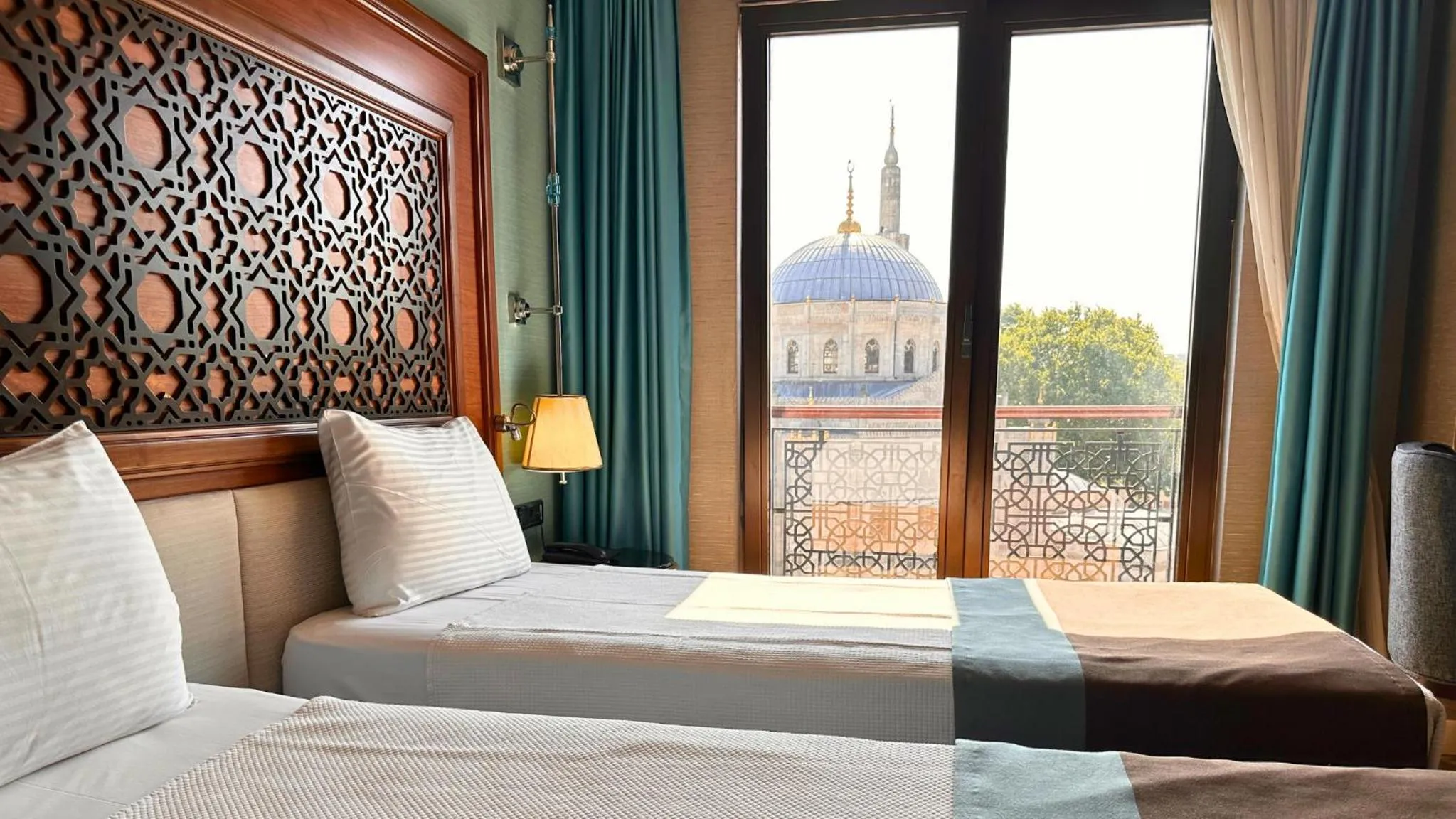 Bed in Grand Durmaz Hotel