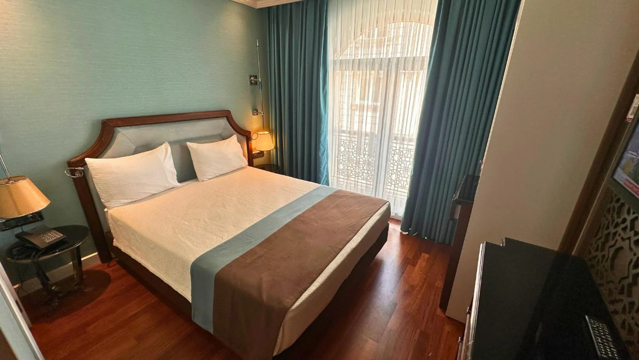 Bed in Grand Durmaz Hotel