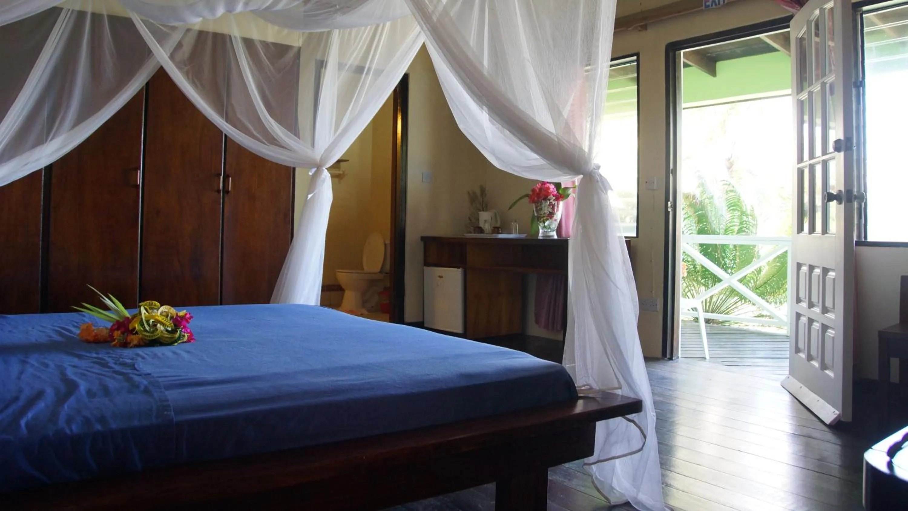 Bed in Cabier Ocean Lodge