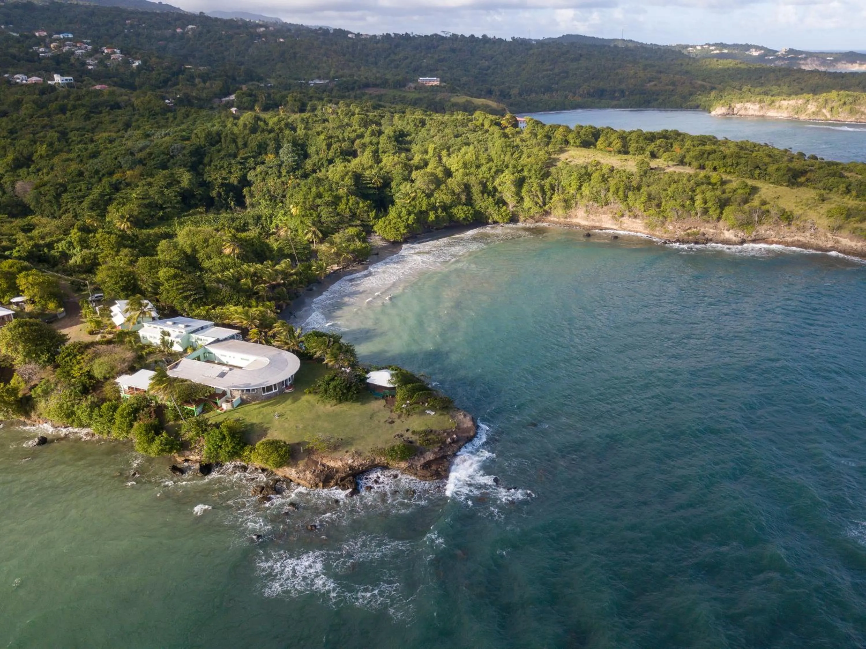 Property building in Cabier Ocean Lodge