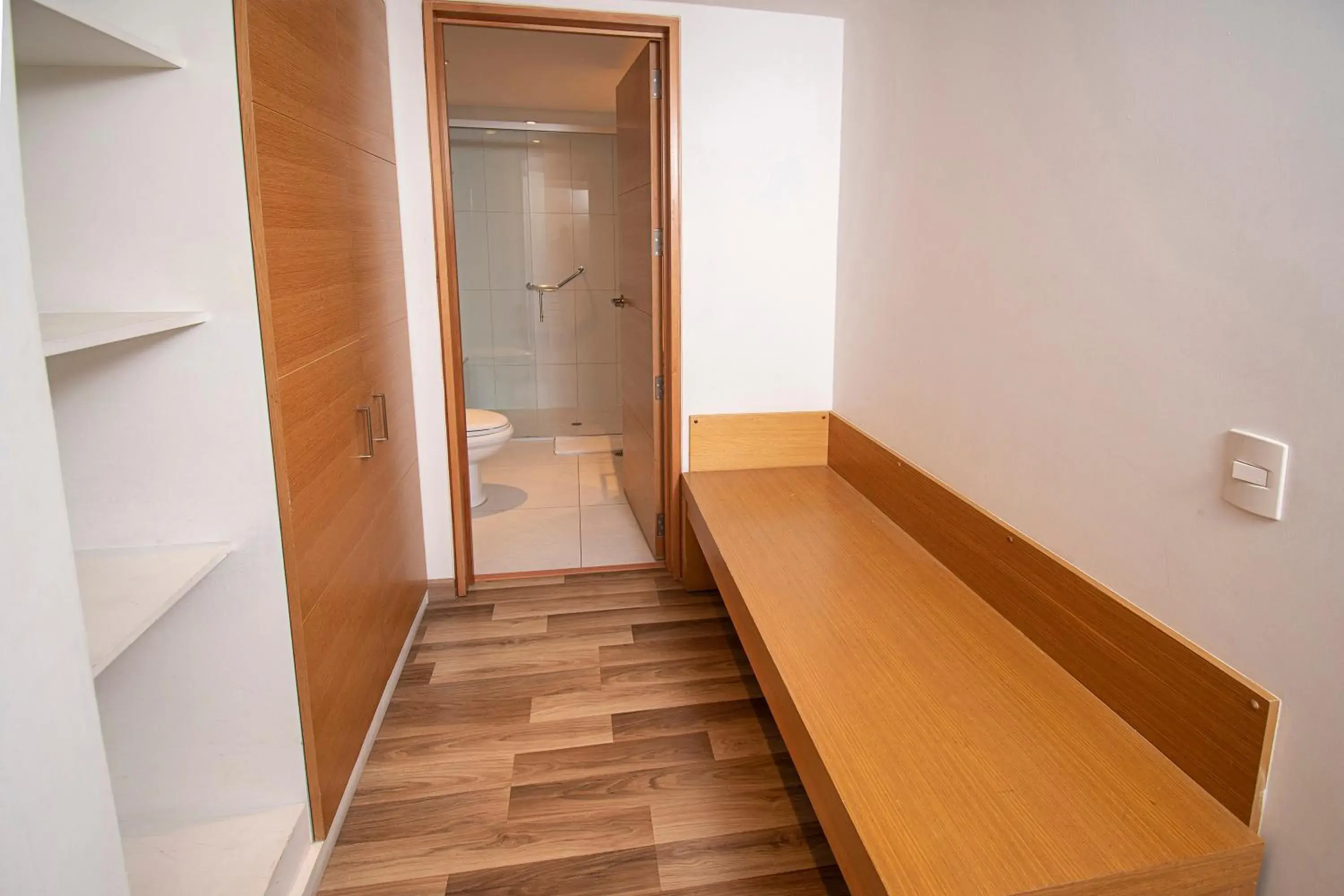 Deluxe Twin Room in Hotel Cosmos Cali Deluxe Twin Room in Hotel Cosmos Cali