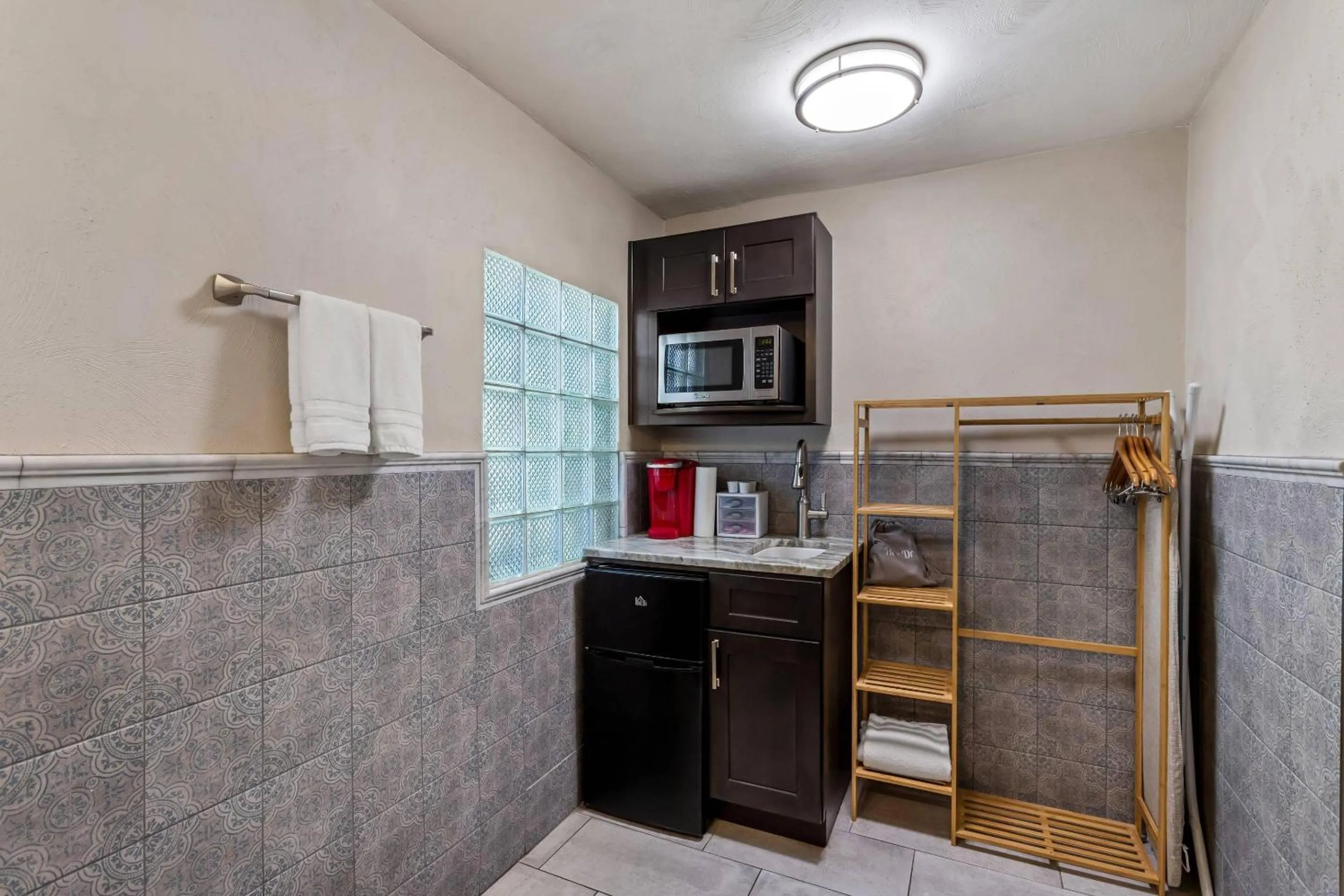 Bedroom in Casas de Suenos Old Town Historic Inn, an Ascend Collection Hotel