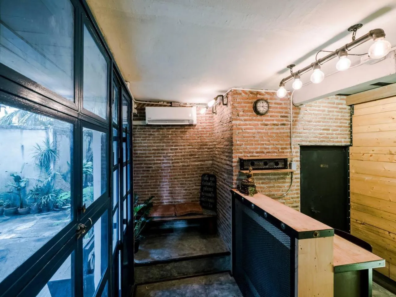 Bedroom in Zeds Hostel Bangkok