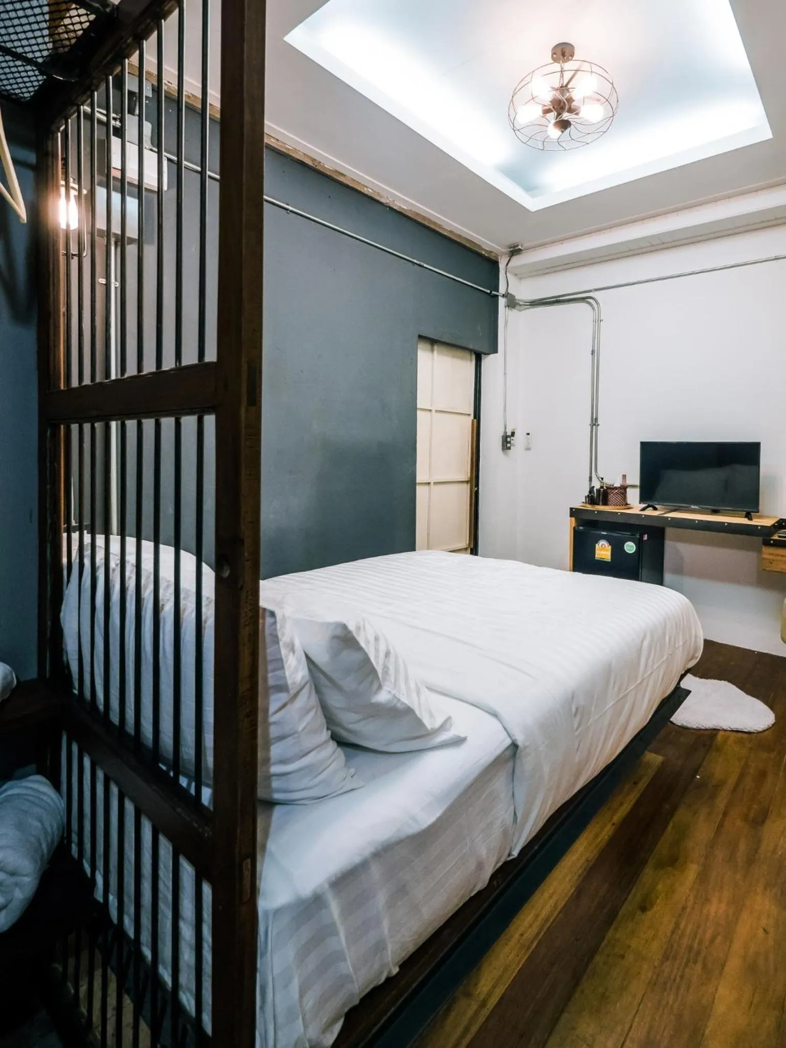 Bedroom, Bed in Zeds Hostel Bangkok