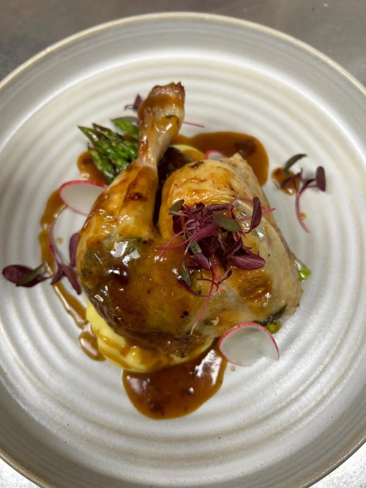 Restaurant/places to eat in The Strand Hotel, the former residence of Oscar Wilde