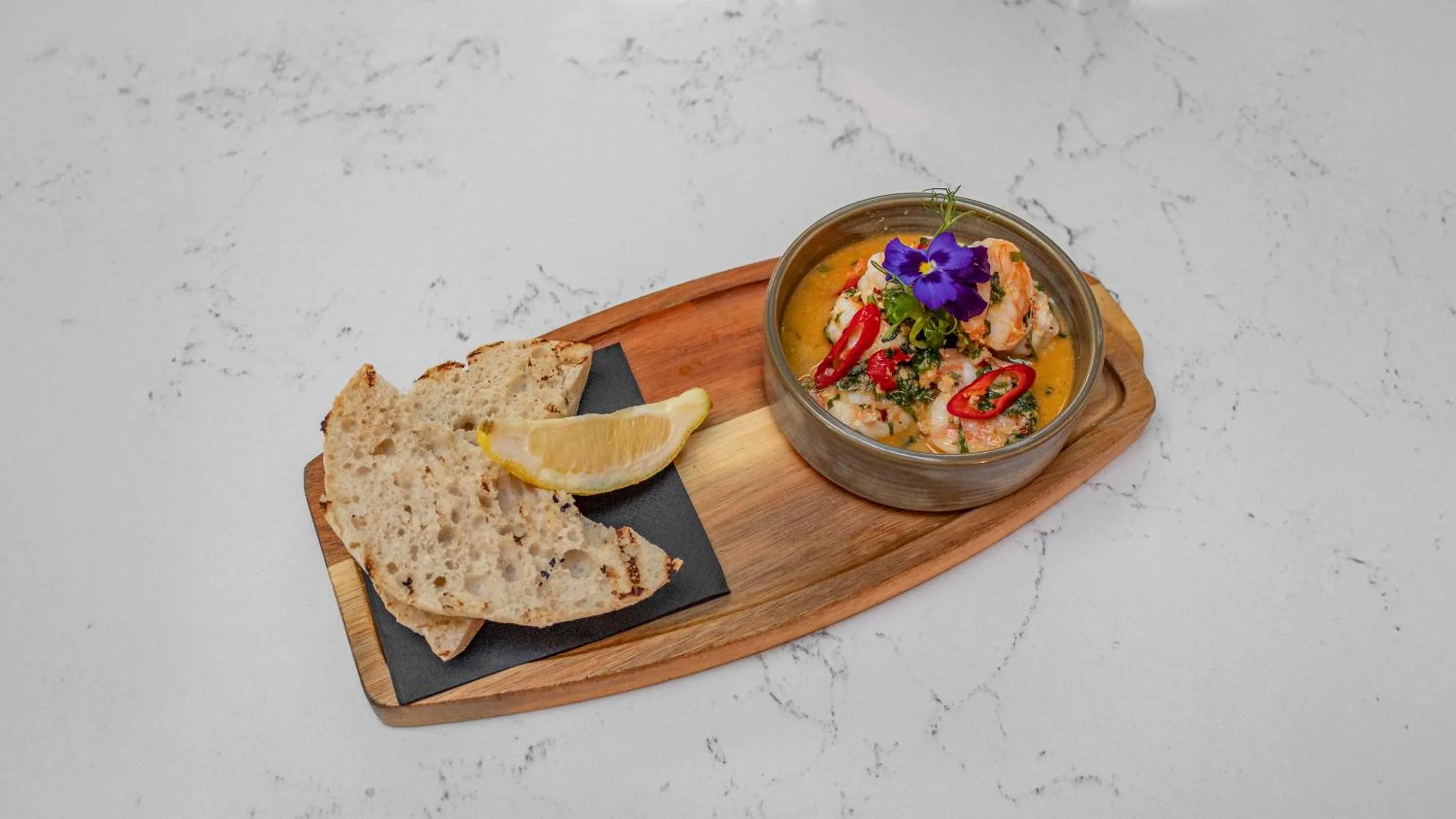 Dinner in The Strand Hotel, the former residence of Oscar Wilde