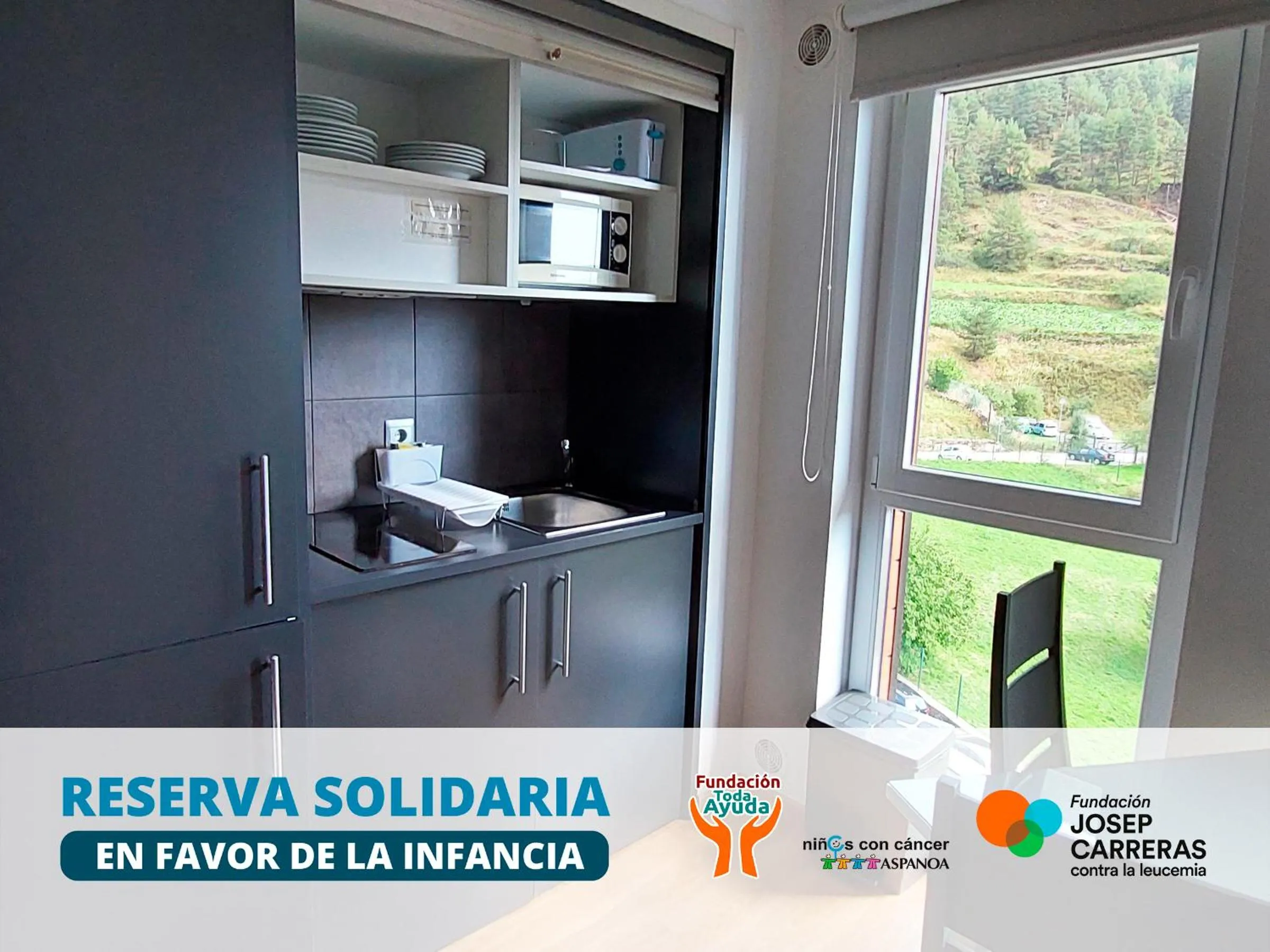 Kitchen or kitchenette in The Lodge at Ribasol