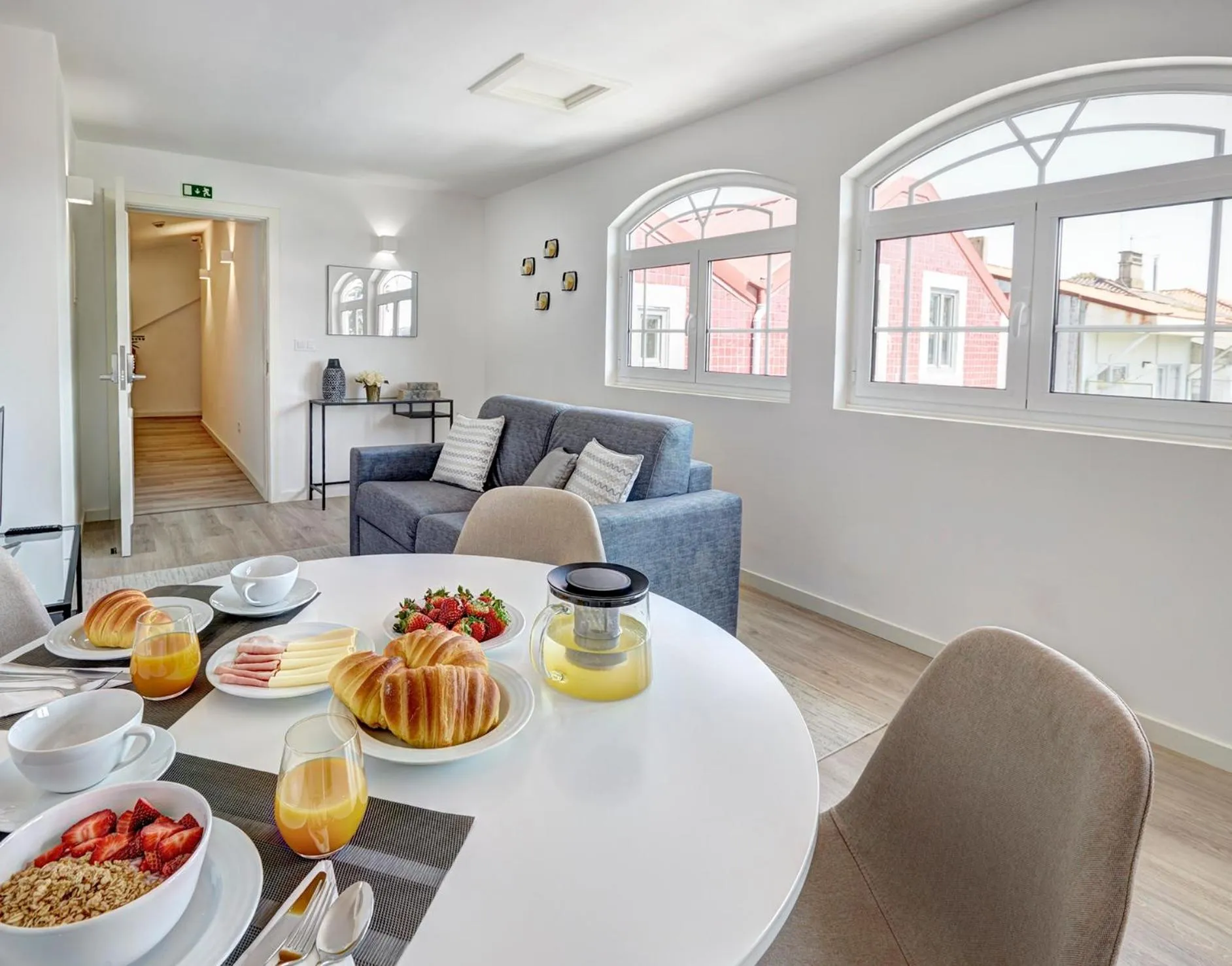 Living room in Porto Downtown Lovers Suites: Bombarda 451