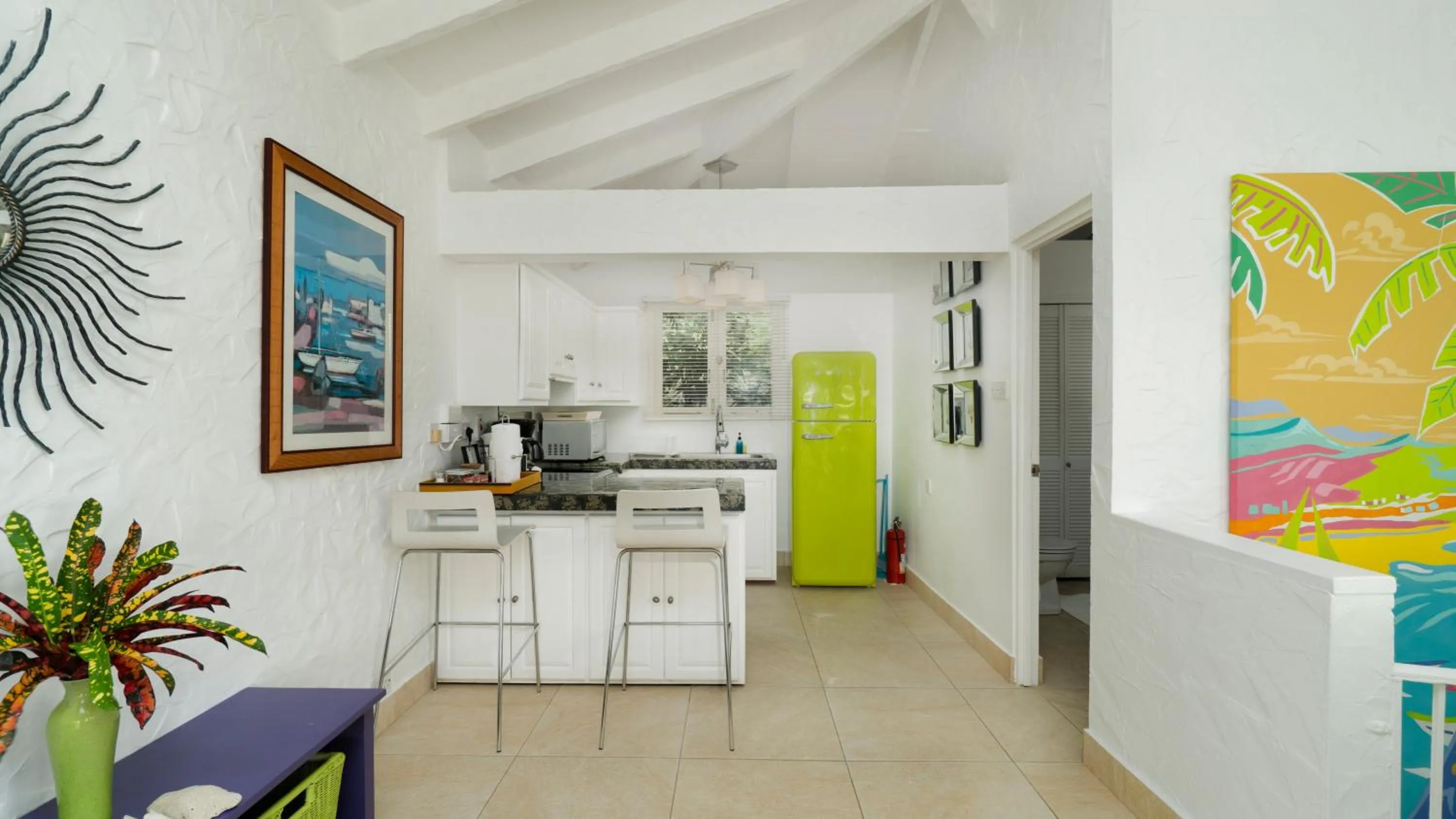 kitchen in Mount Cinnamon Beach & Wellness Resort