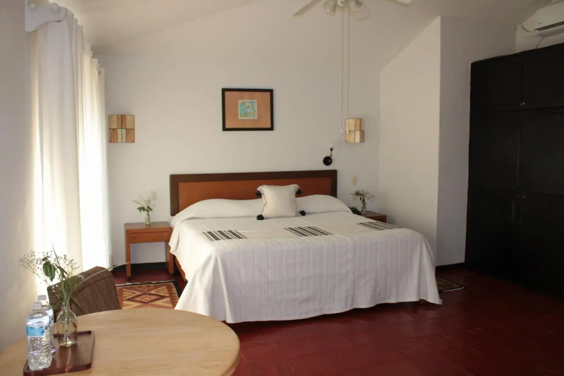 Suite with Terrace in Hotel Ilebal Cuernavaca Centro - lugar con encanto! Suite with Terrace in Hotel Ilebal Cuernavaca Centro - lugar con encanto!