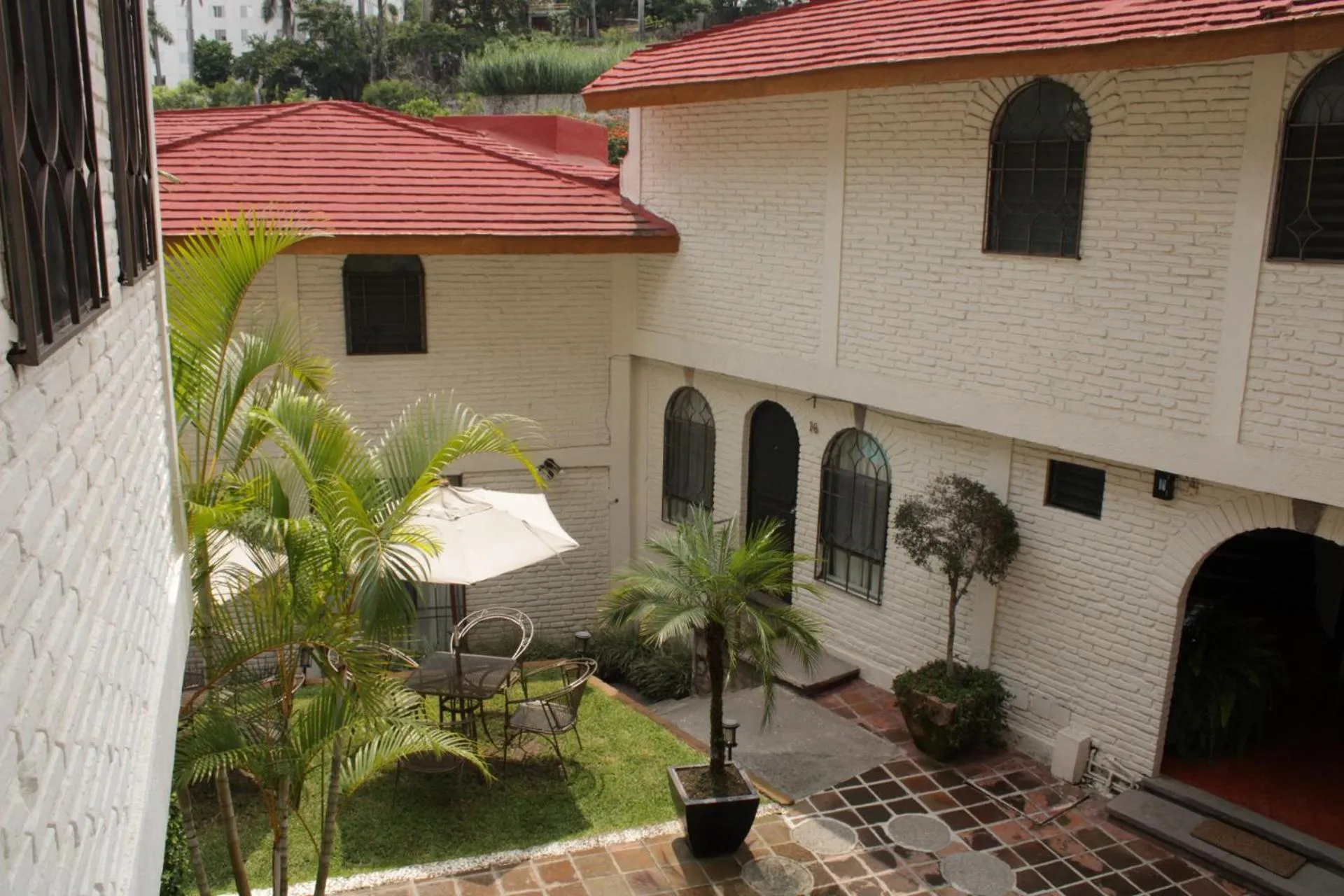 Garden in Hotel Ilebal Cuernavaca Centro - lugar con encanto!