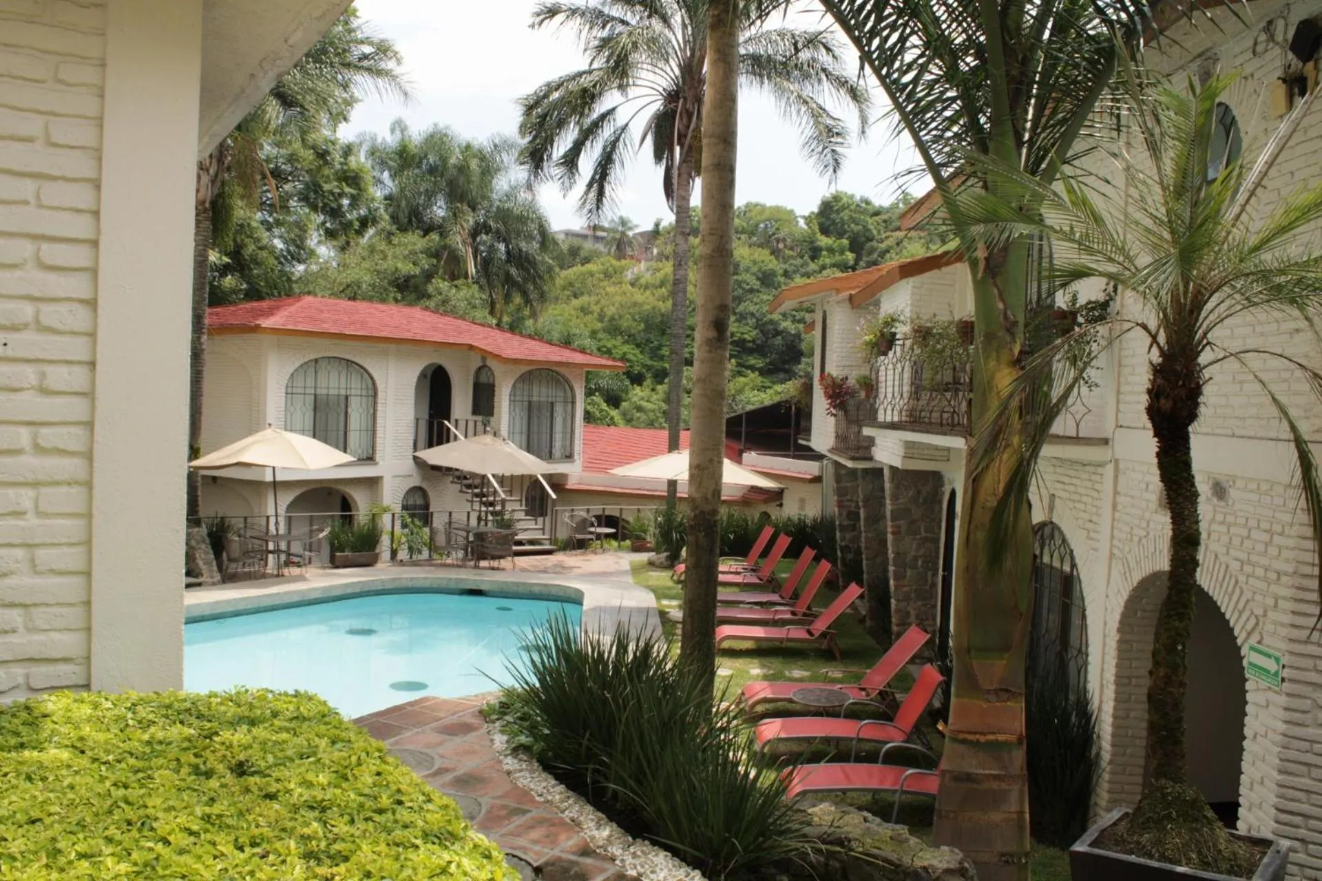 Swimming pool in Hotel Ilebal Cuernavaca Centro - lugar con encanto!