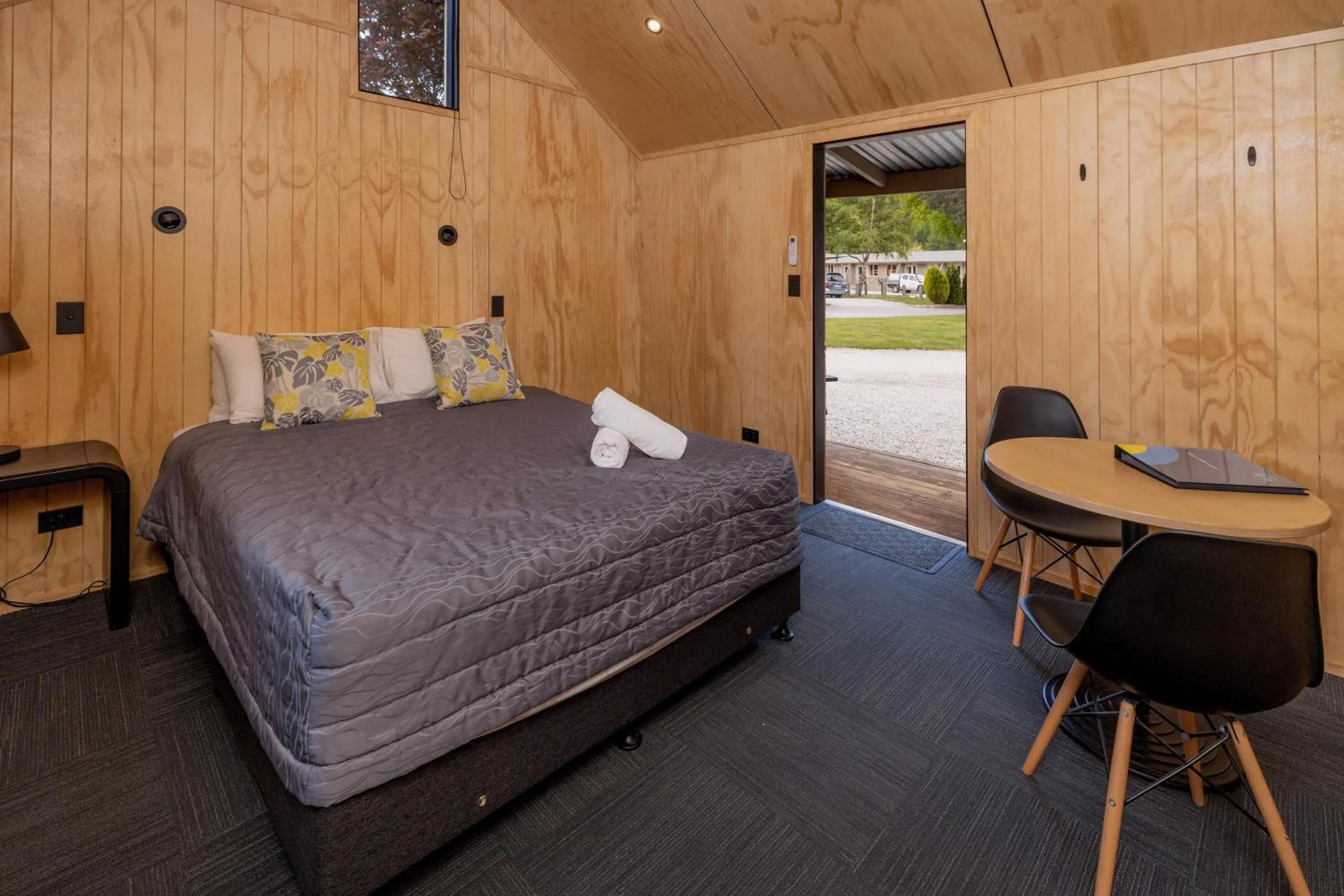 Bed in Queenstown Top 10 Holiday Park