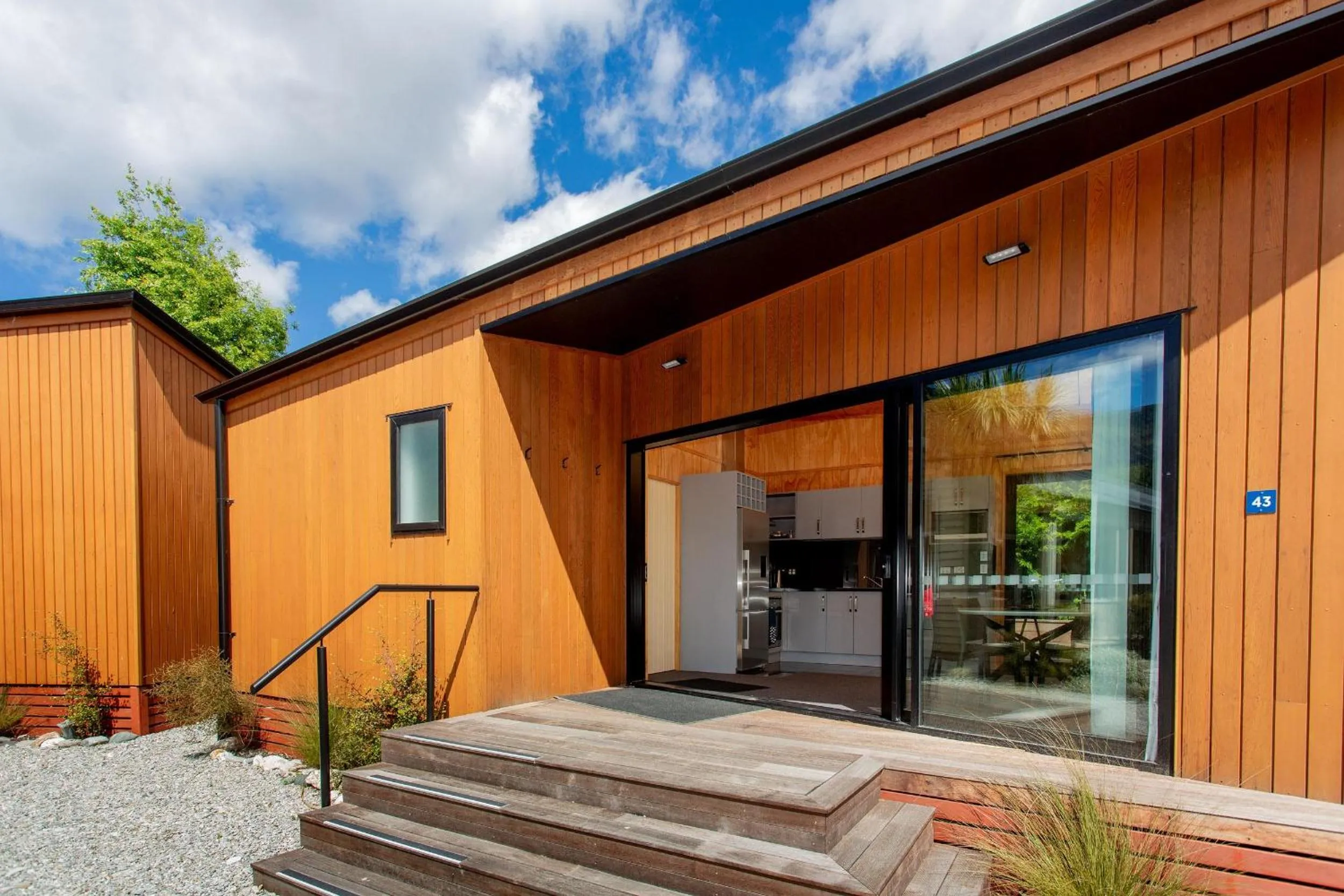 Facade/entrance in Queenstown Top 10 Holiday Park