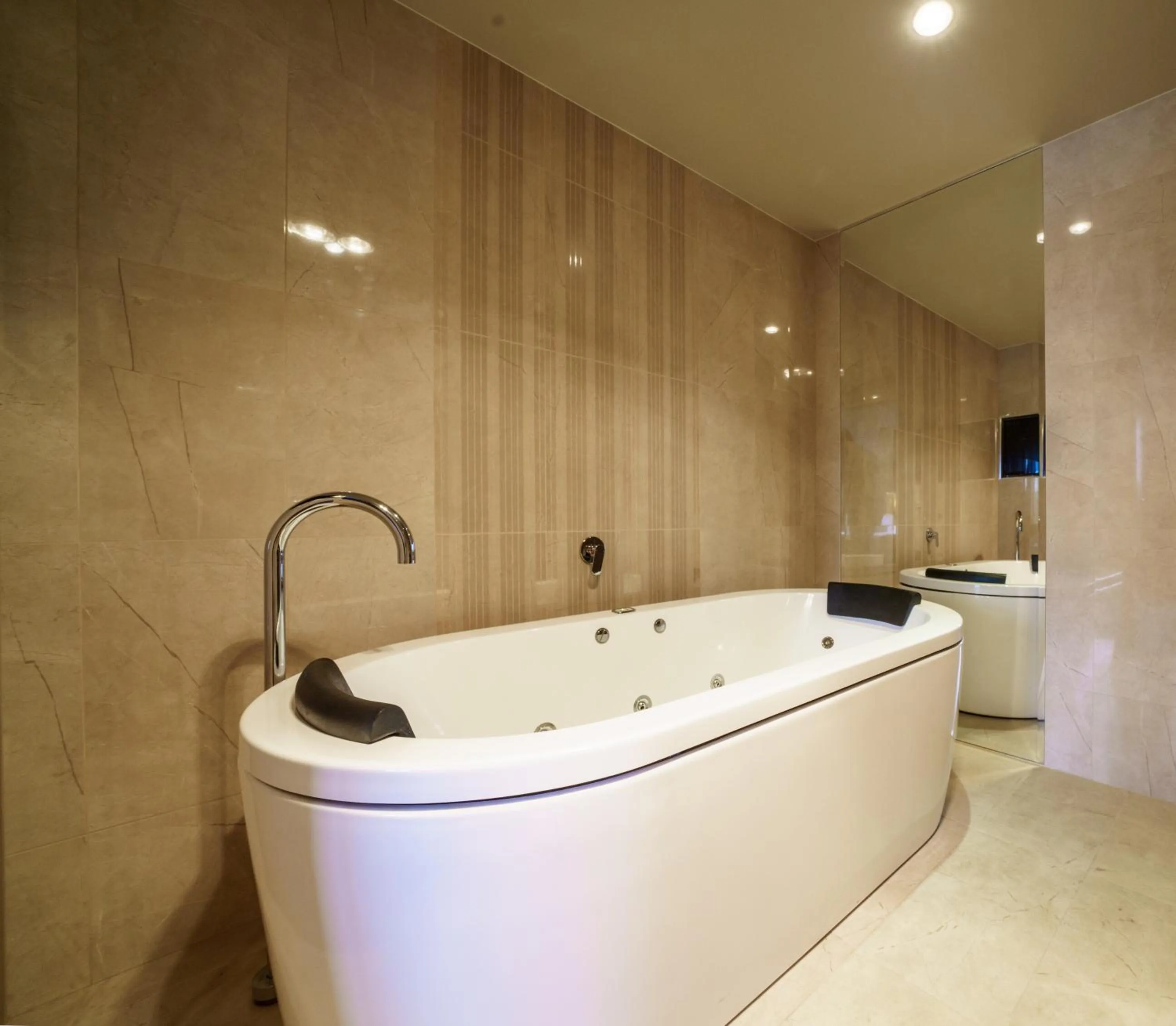 Bathroom in Arkaba Hotel