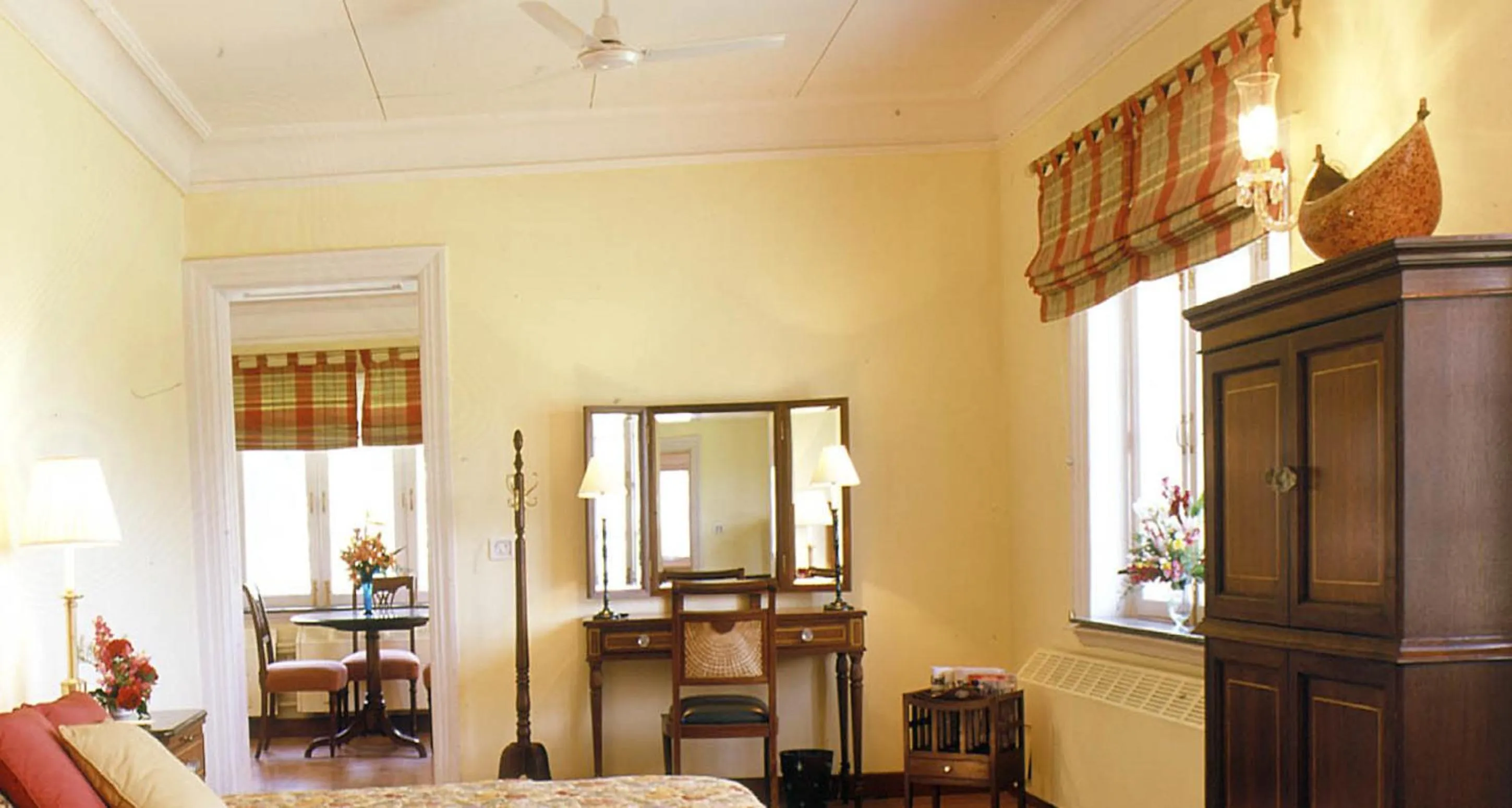 Seating area in The LaLit Grand Palace Srinagar