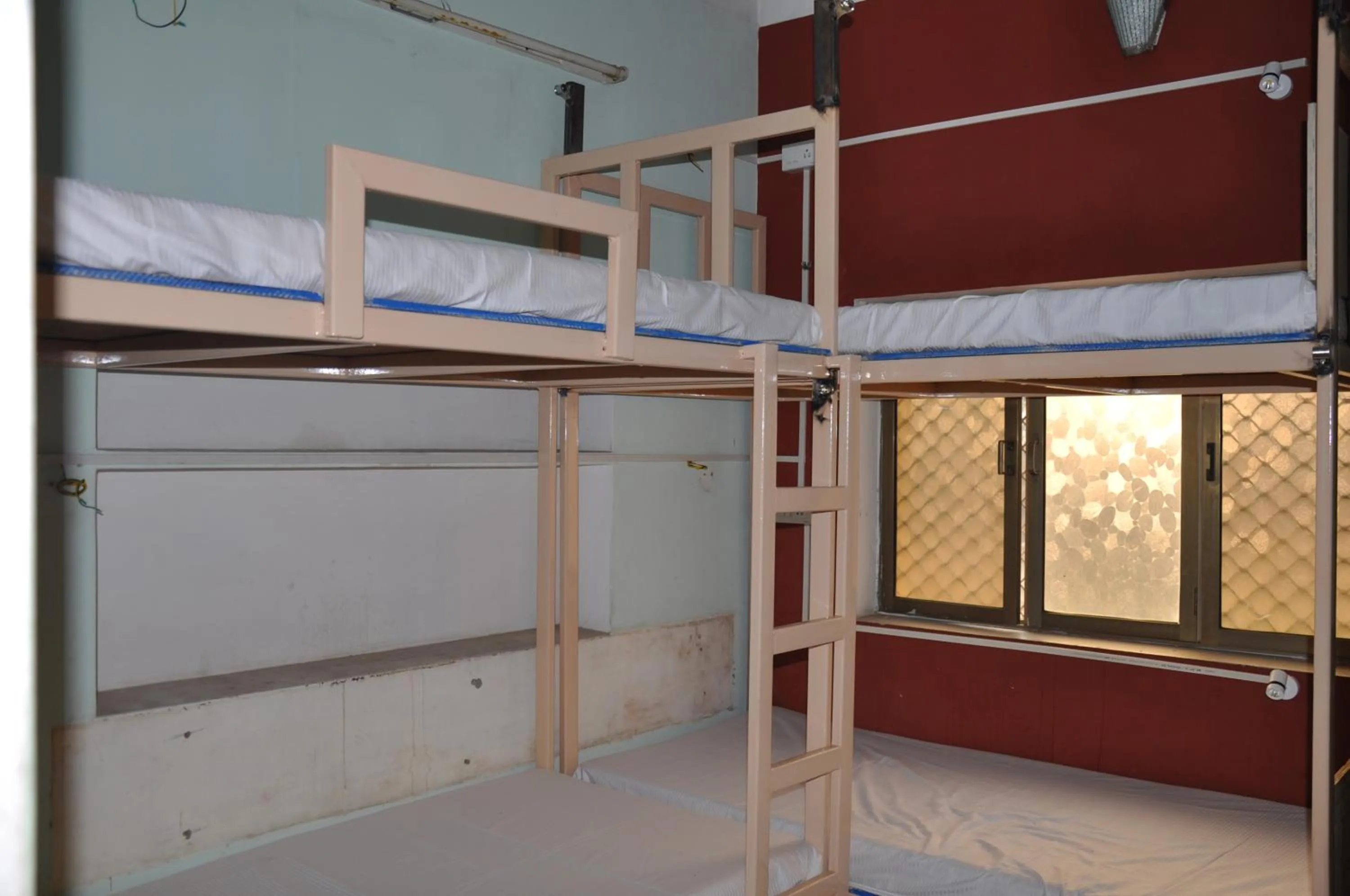 bunk bed, Bed in Ganga Fuji Home