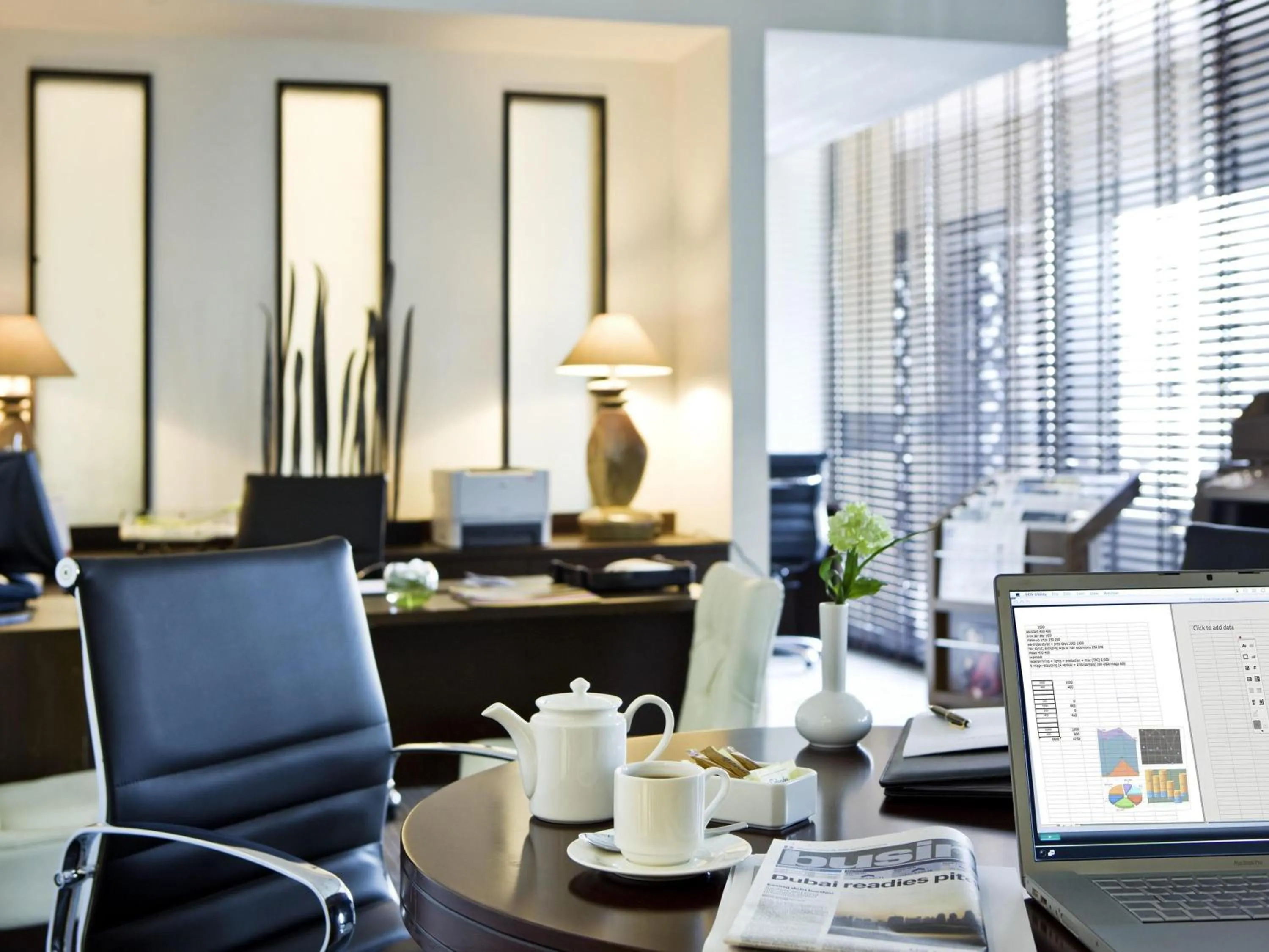 Meeting/conference room in Mercure Gold Hotel Jumeirah Dubai by Accor