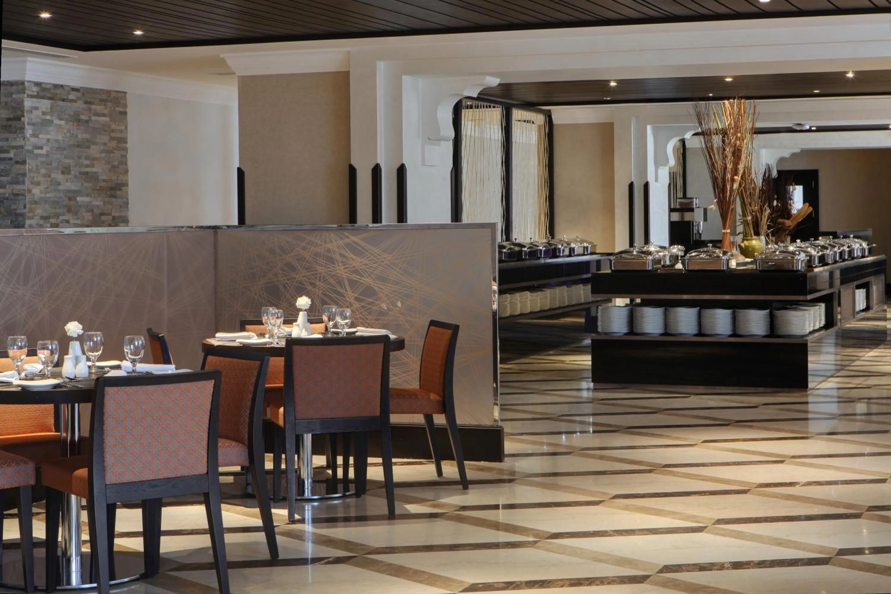 Restaurant/places to eat in Zamzam Pullman Makkah