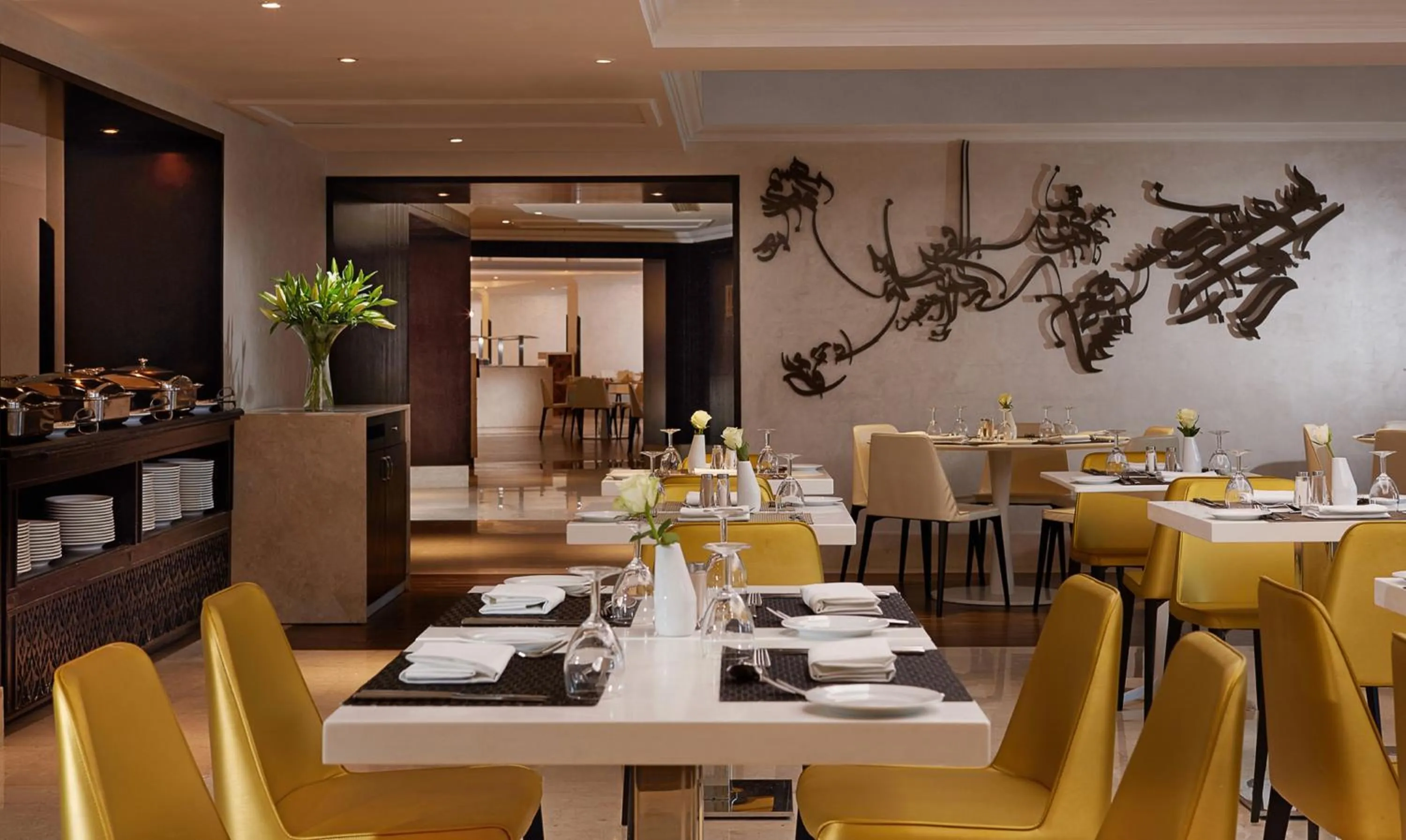 Restaurant/places to eat in Zamzam Pullman Makkah