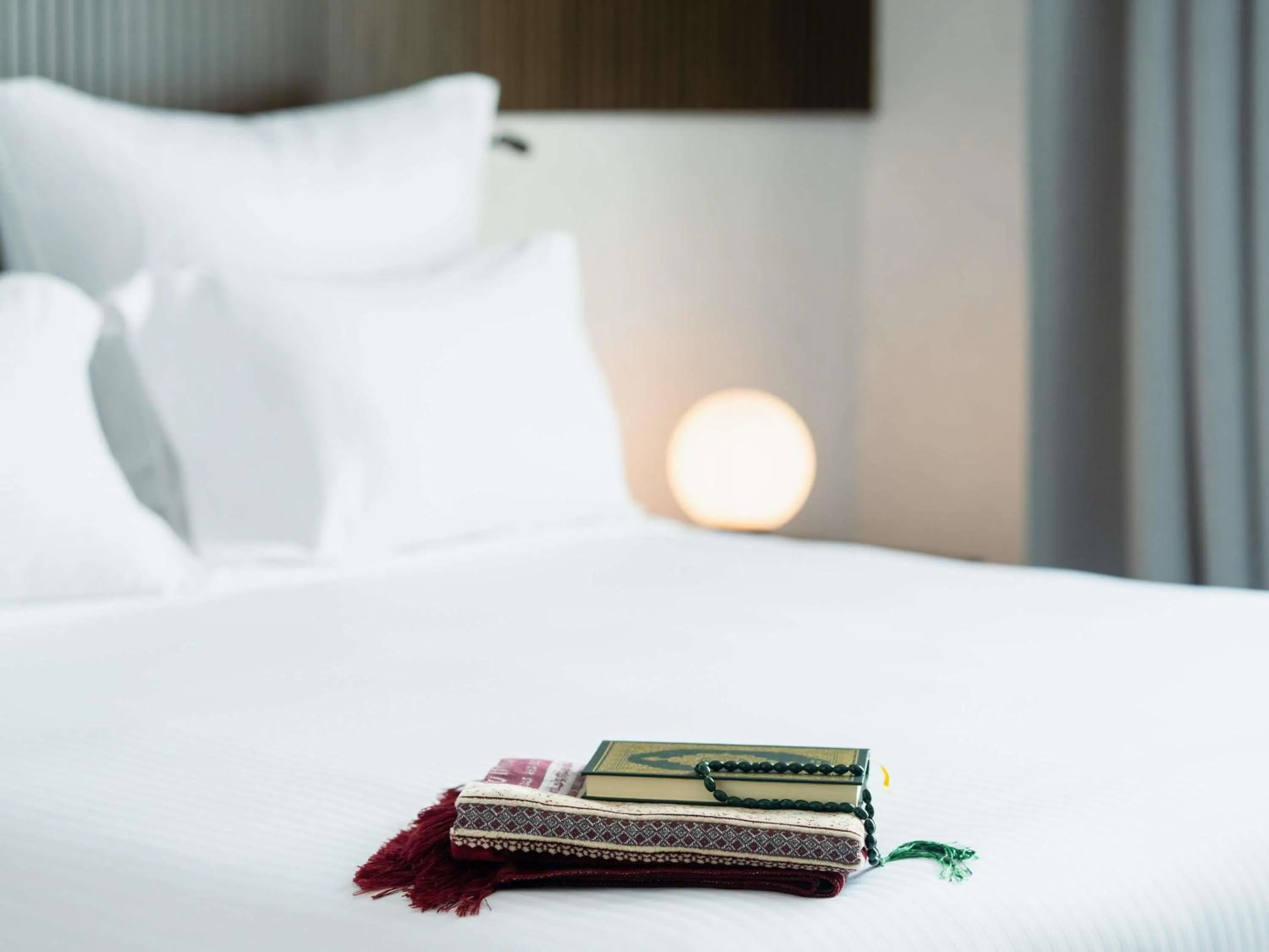 Bedroom, Bed in Zamzam Pullman Makkah