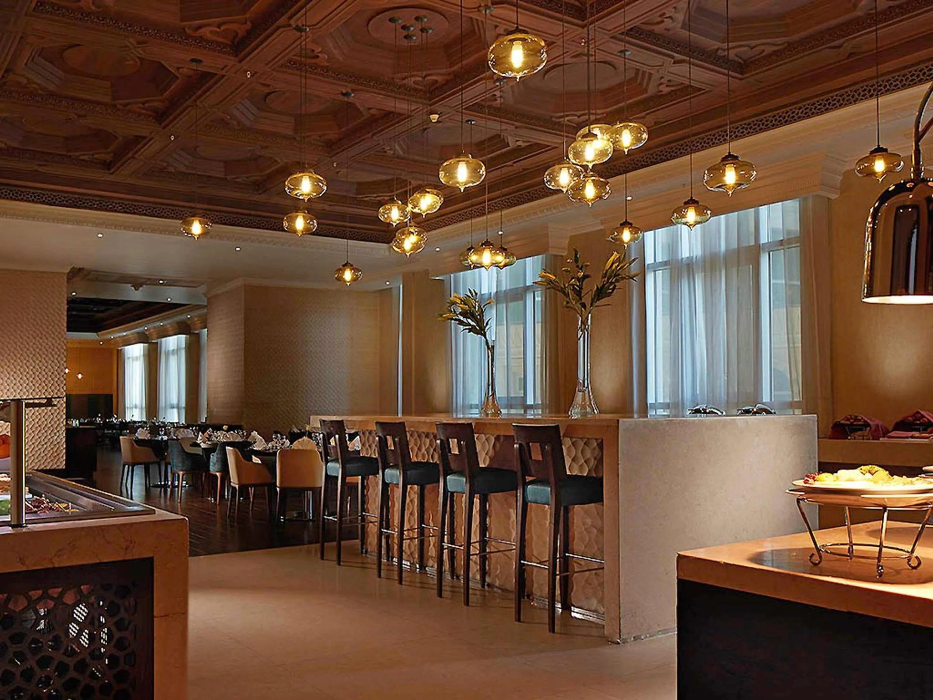 Restaurant/places to eat in Zamzam Pullman Makkah