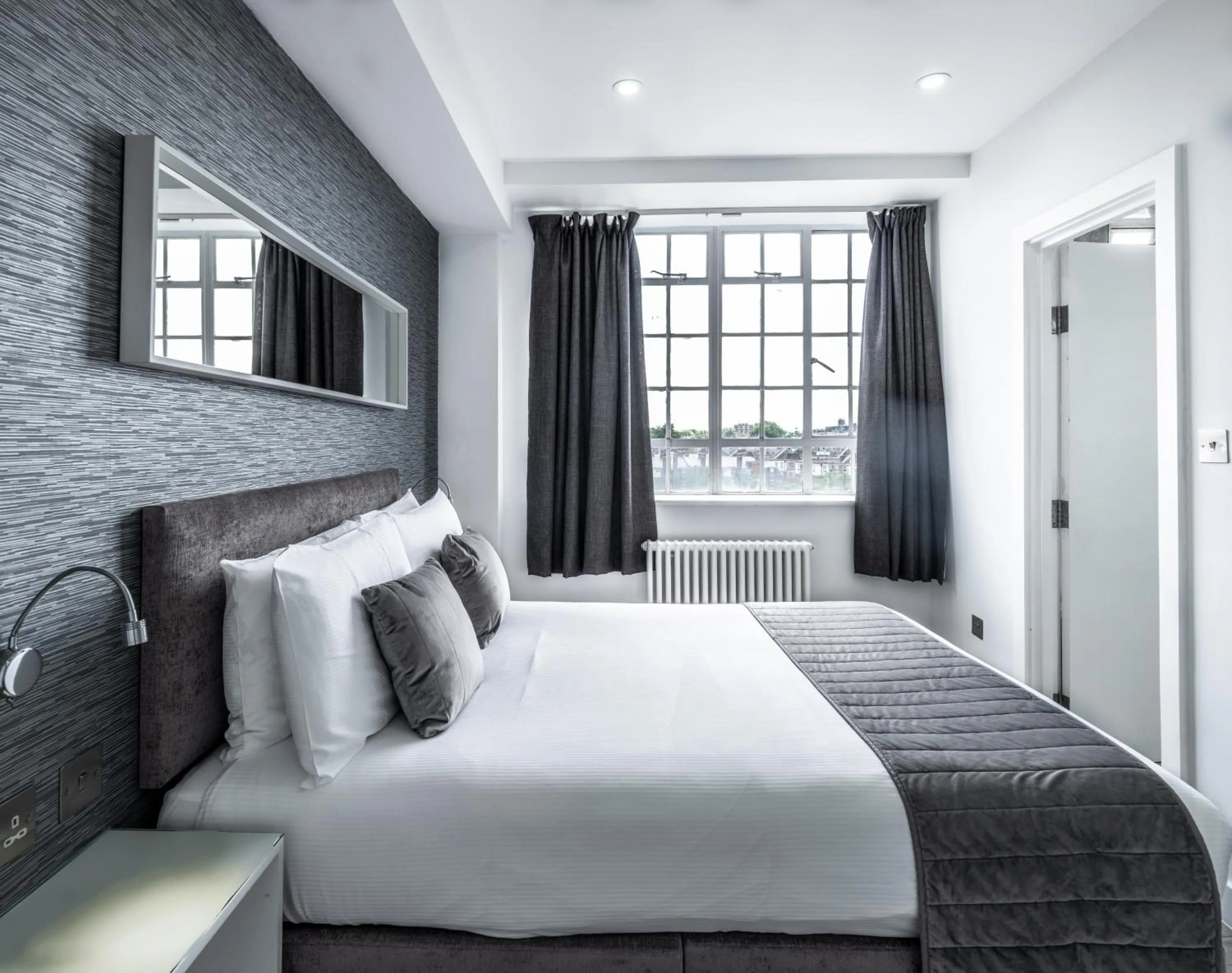 Bedroom, Bed in Chelsea Cloisters Serviced Apartments