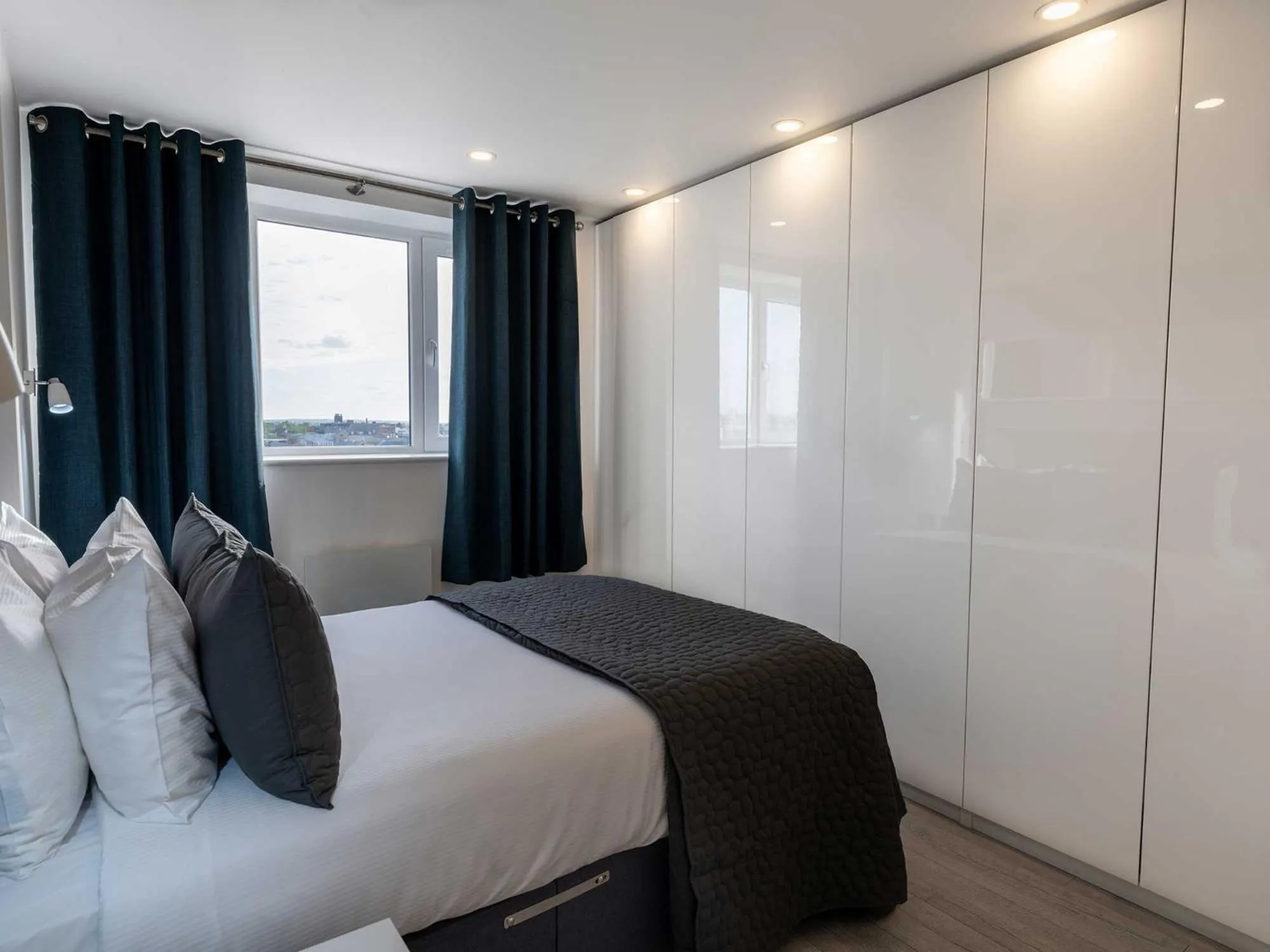 Bed in Chelsea Cloisters Serviced Apartments