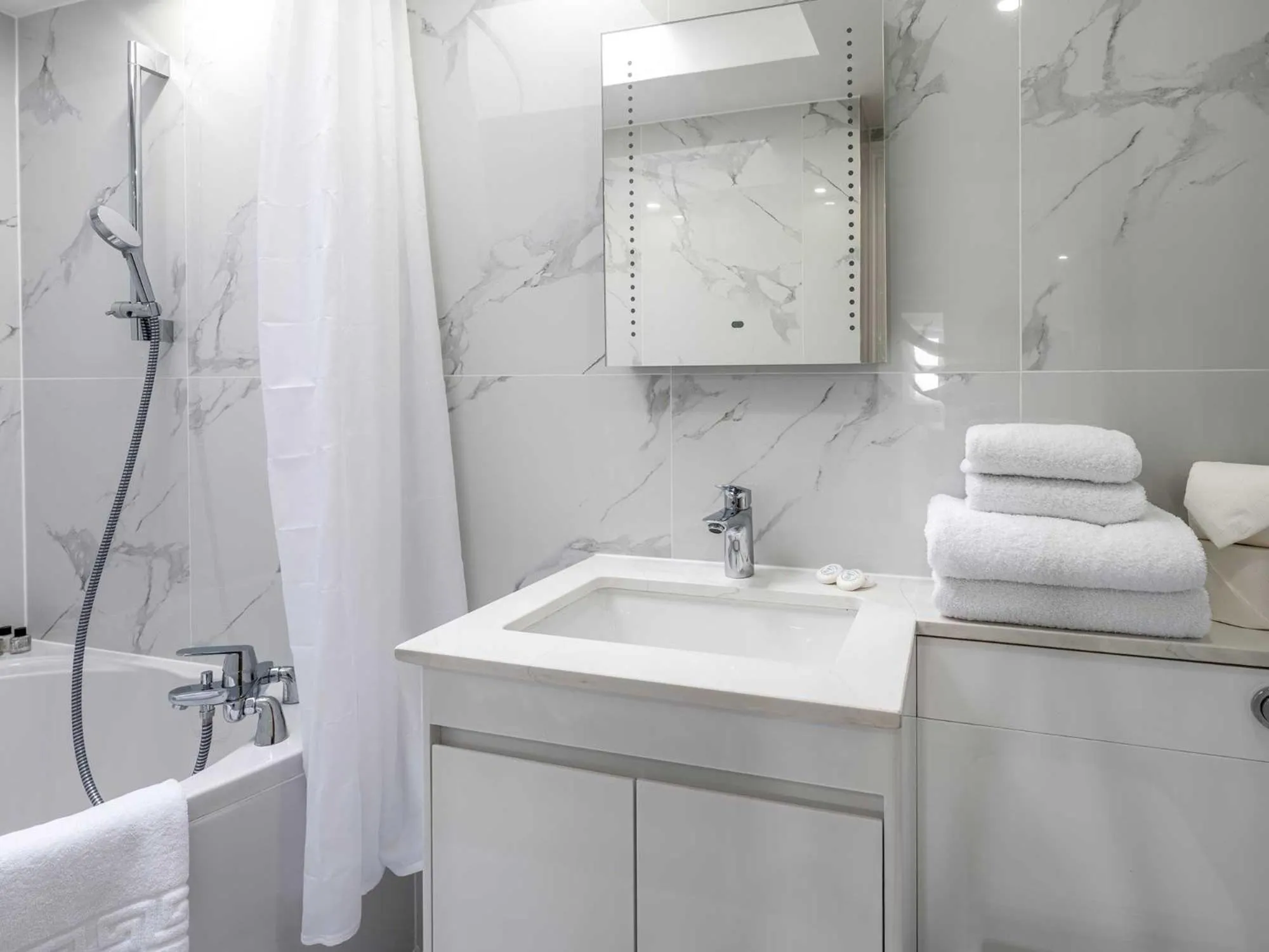 Shower in Chelsea Cloisters Serviced Apartments