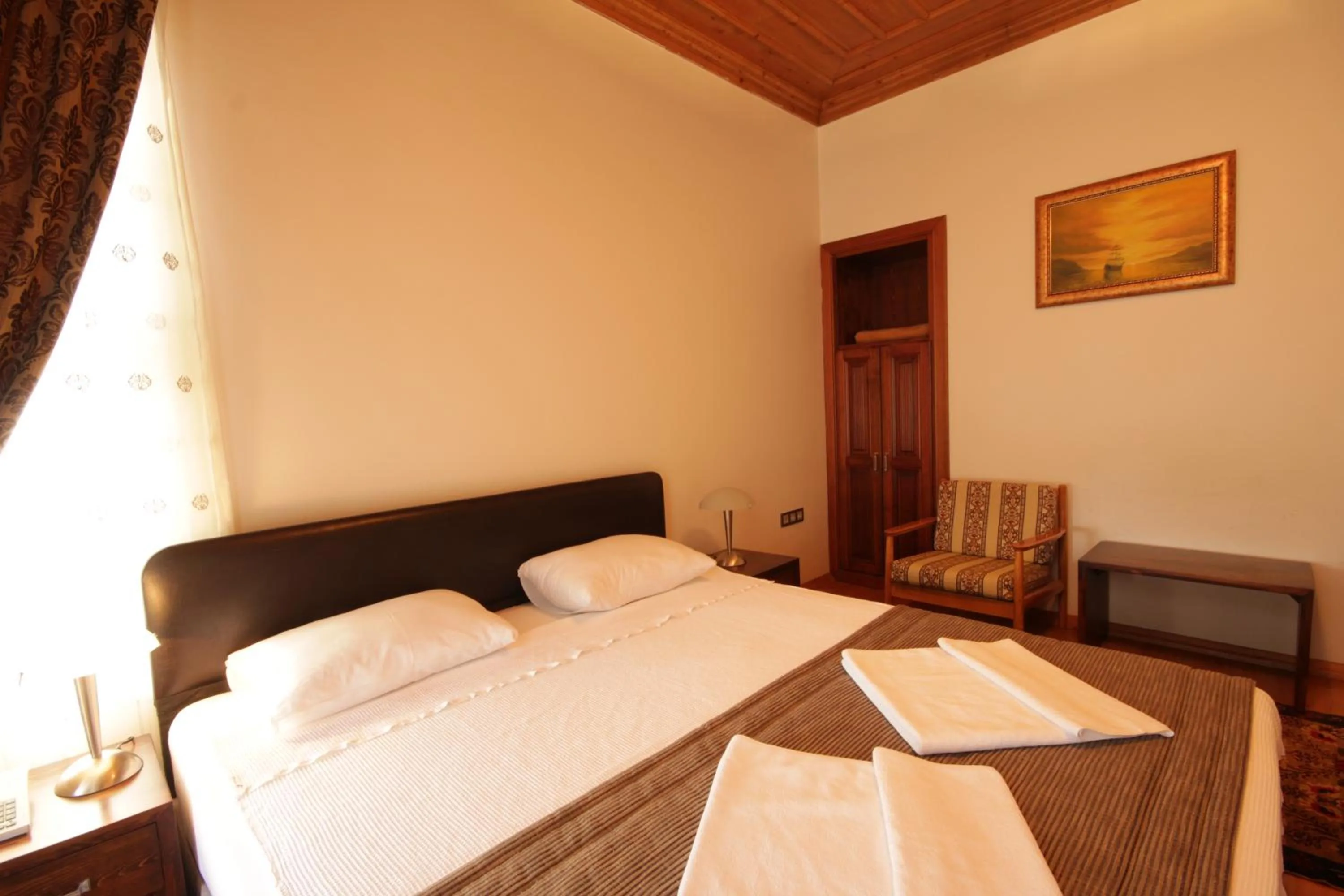 Bed in Konya Dervish Hotel