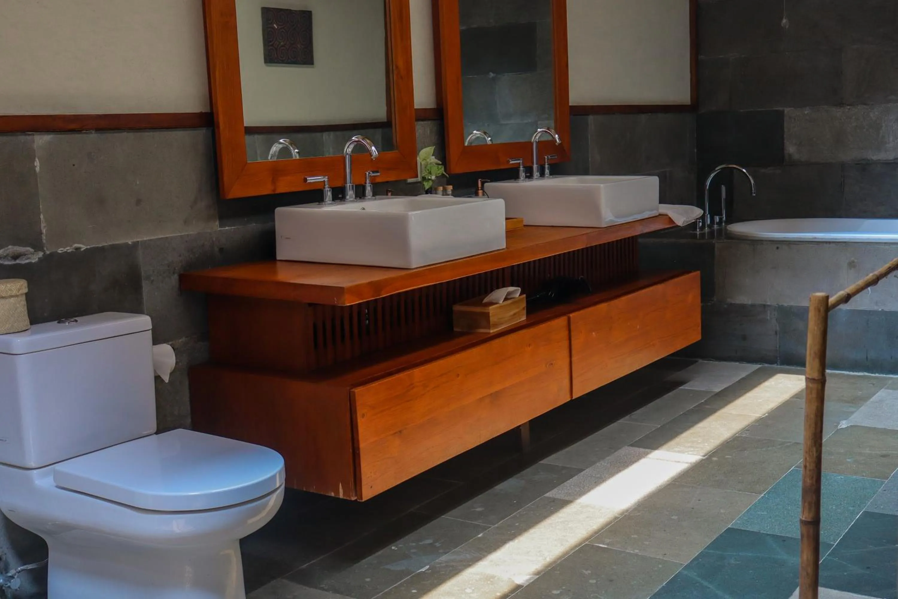 Bathroom in Luwak Ubud Villa & Jungle Suite