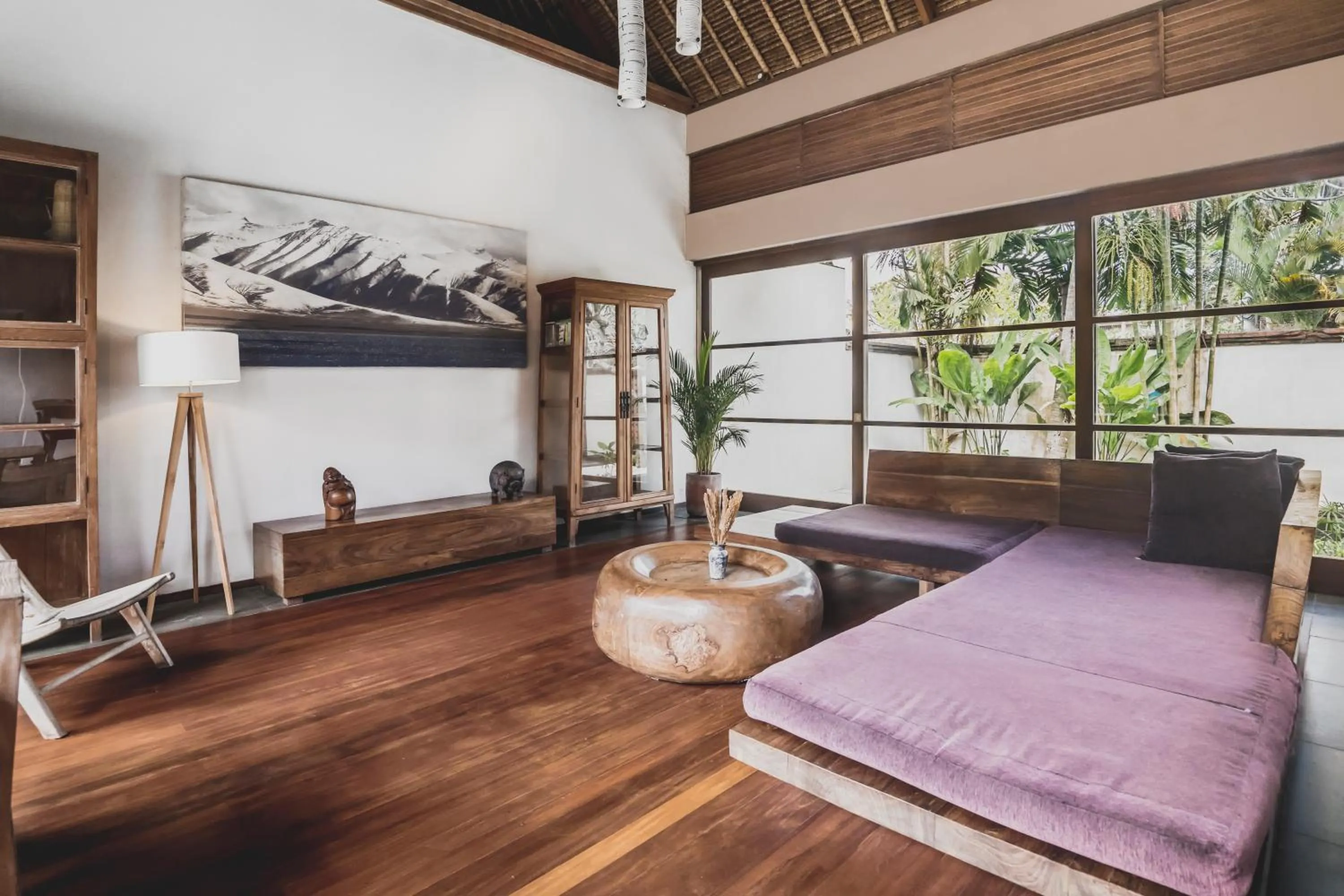 Living room, Bed in Luwak Ubud Villa & Jungle Suite