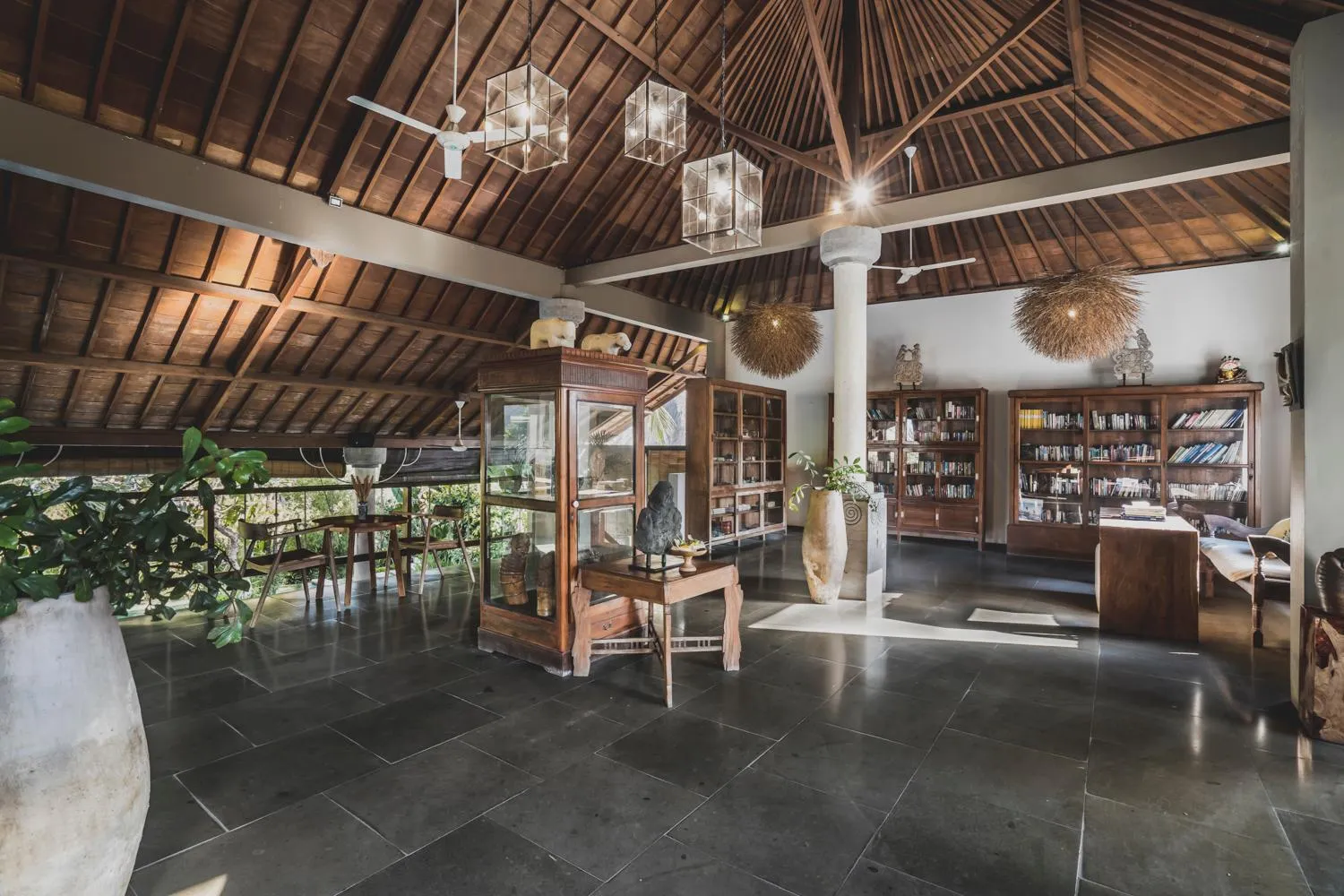 Restaurant/places to eat in Luwak Ubud Villa & Jungle Suite