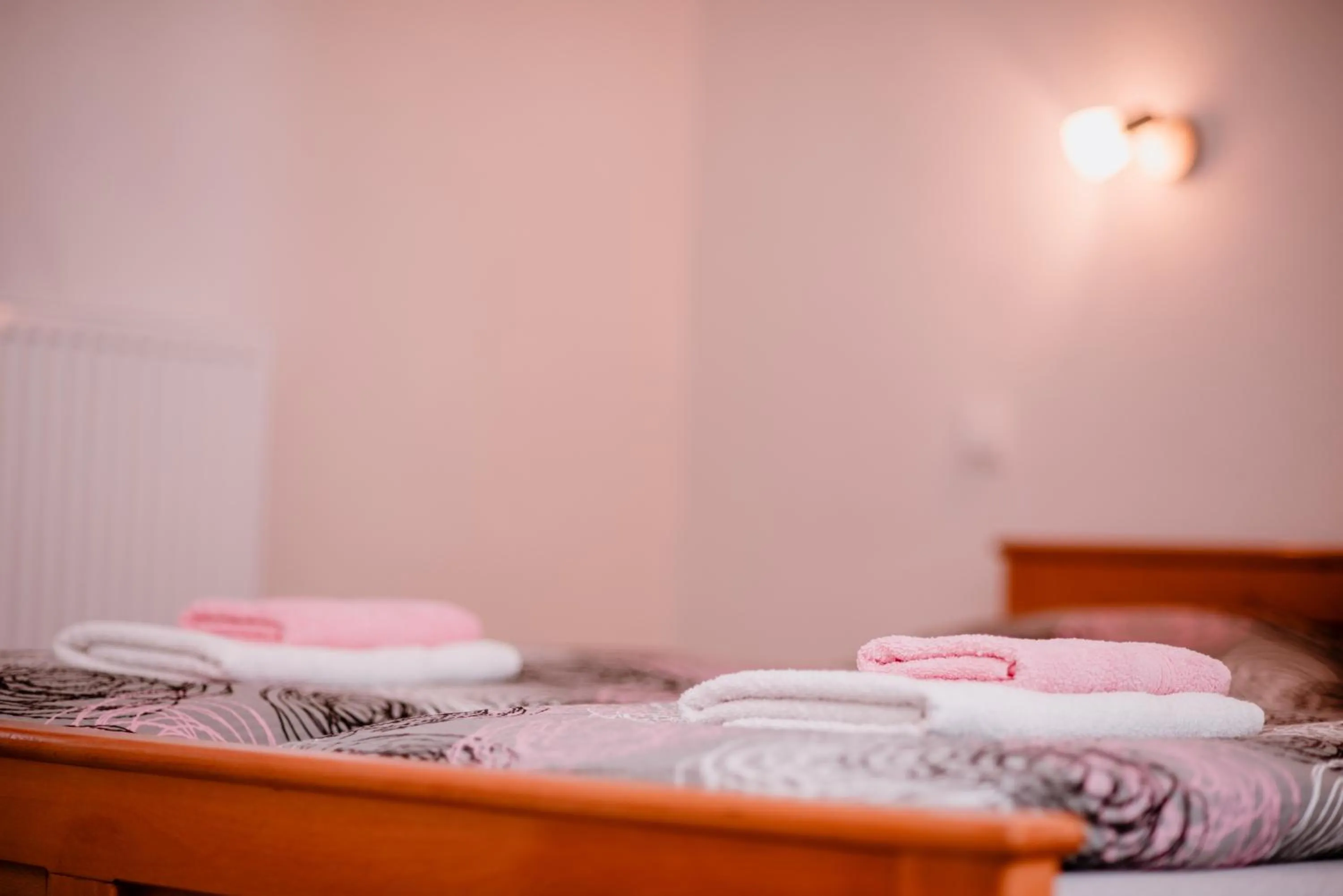 Bed in House Karakas